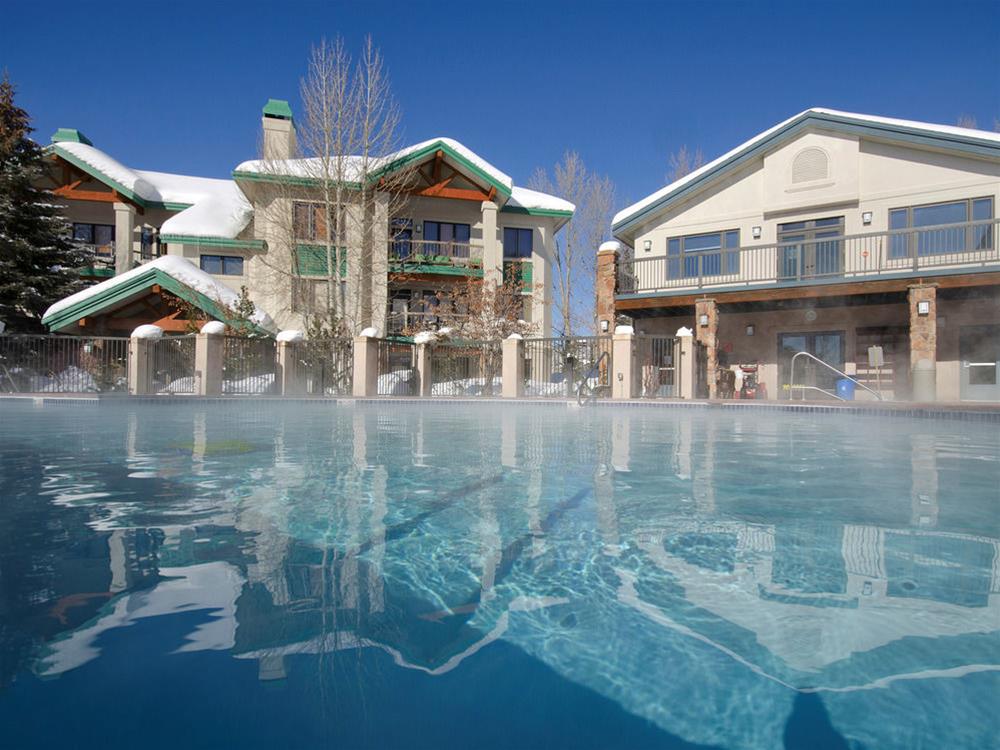 Storm Meadows Club Condominiums