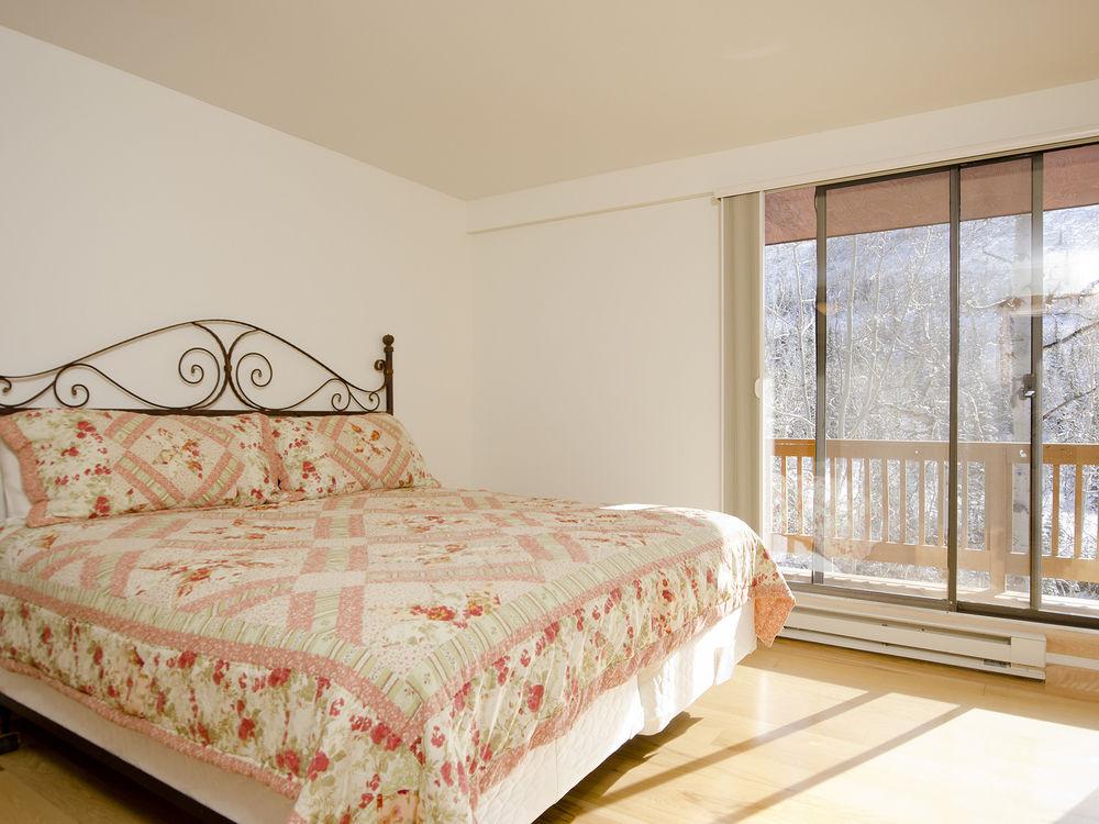 Storm Meadows Townhomes