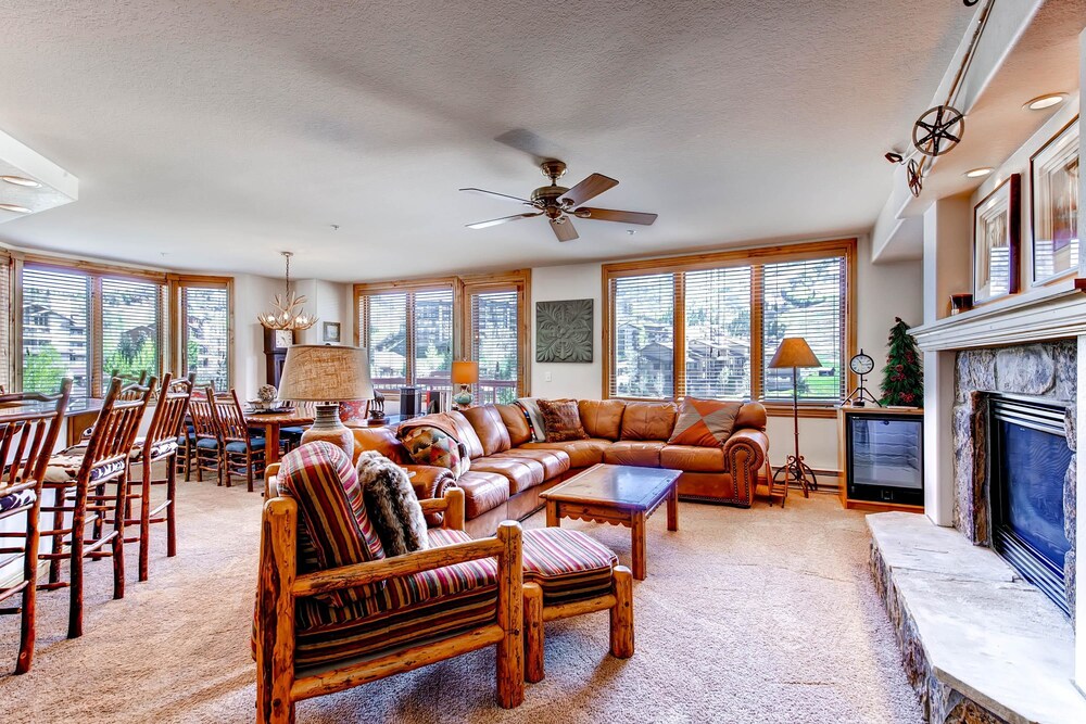 Torian Plum Creekside Building