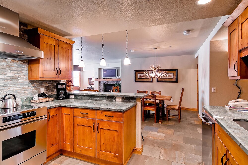 Torian Plum Creekside Building