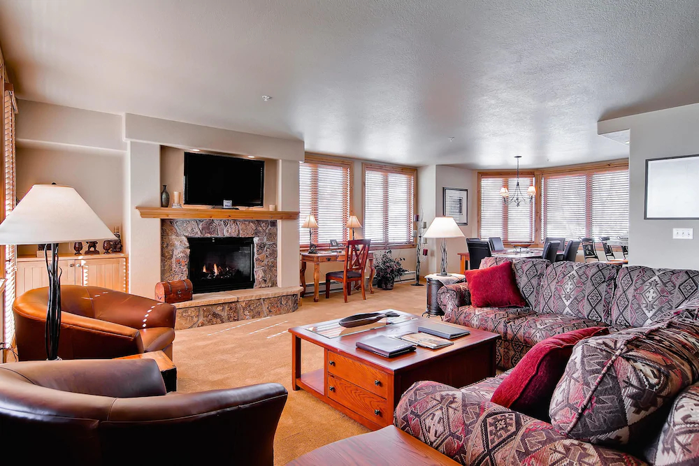 Torian Plum Creekside Building