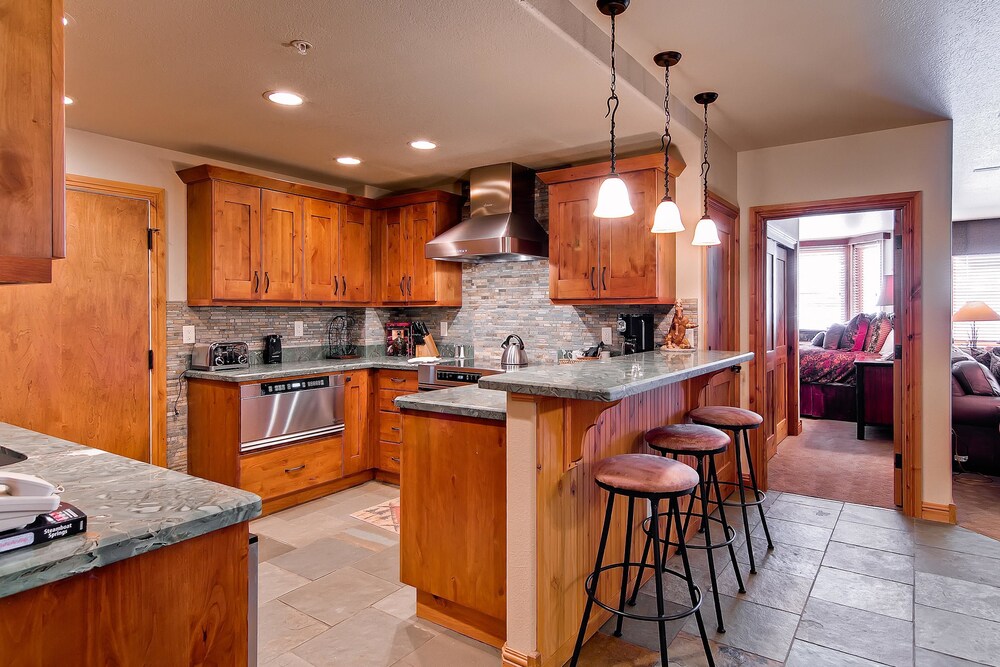 Torian Plum Creekside Building