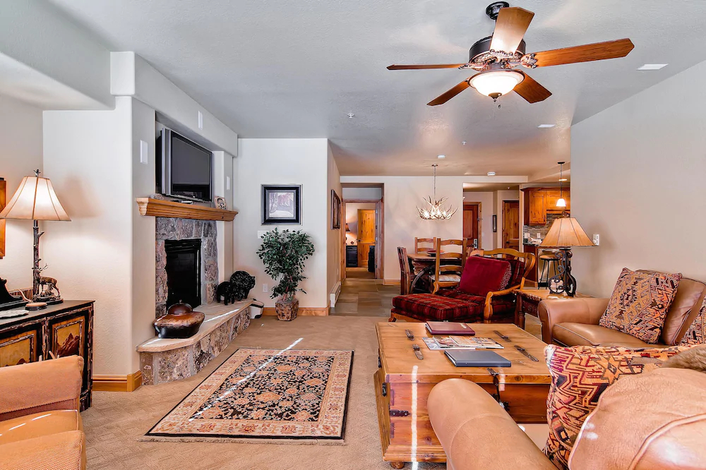 Torian Plum Creekside Building