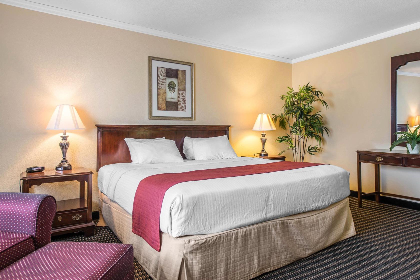 Travelodge by Wyndham Stratton