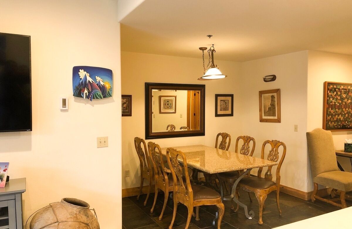 Bear Creek Lodge