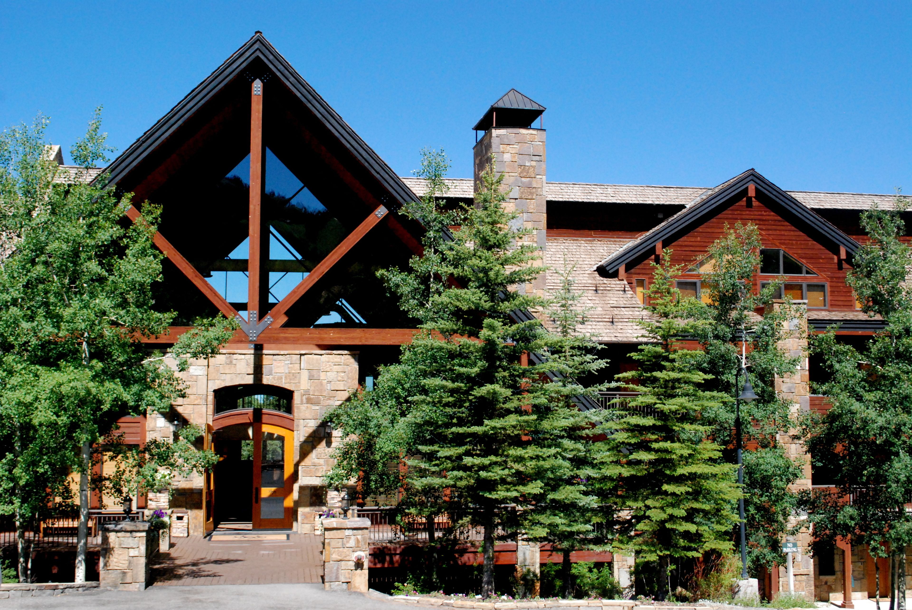 Bear Creek Lodge