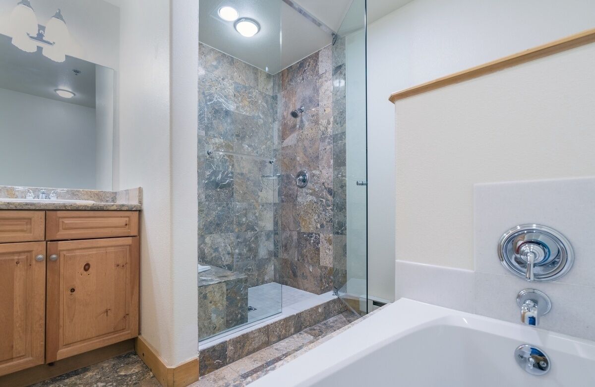 Bear Creek Lodge