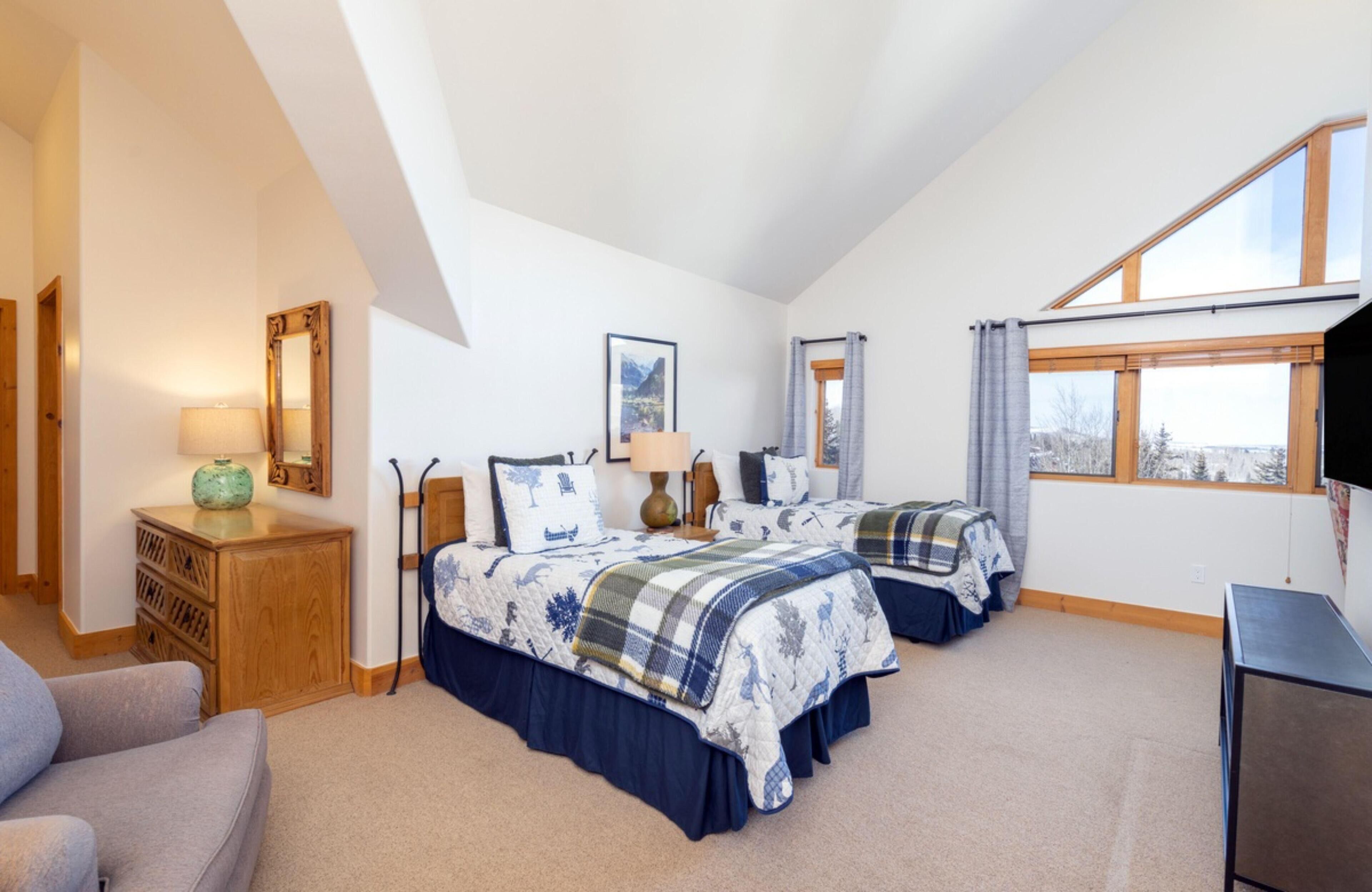 Bear Creek Lodge