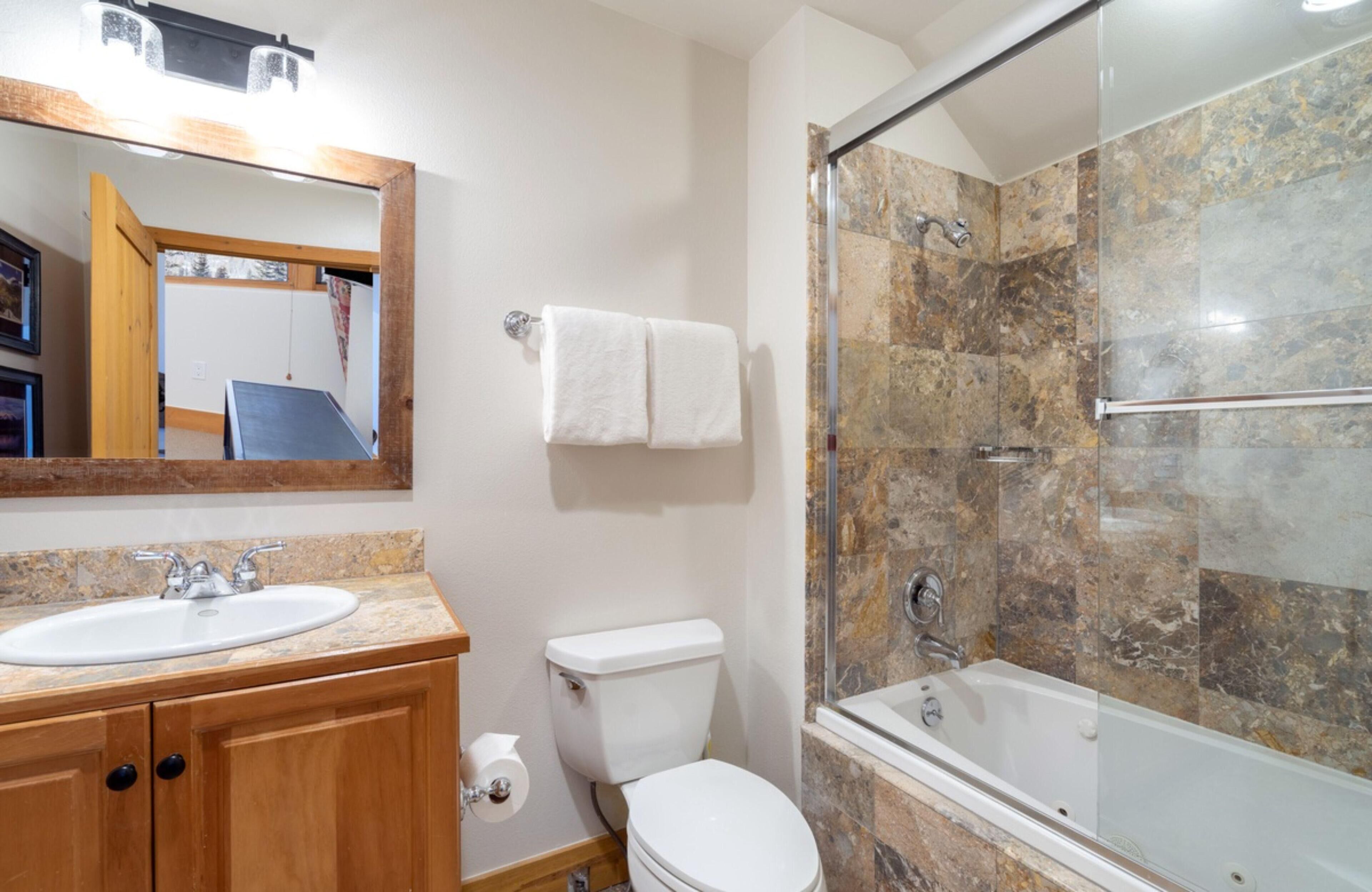 Bear Creek Lodge
