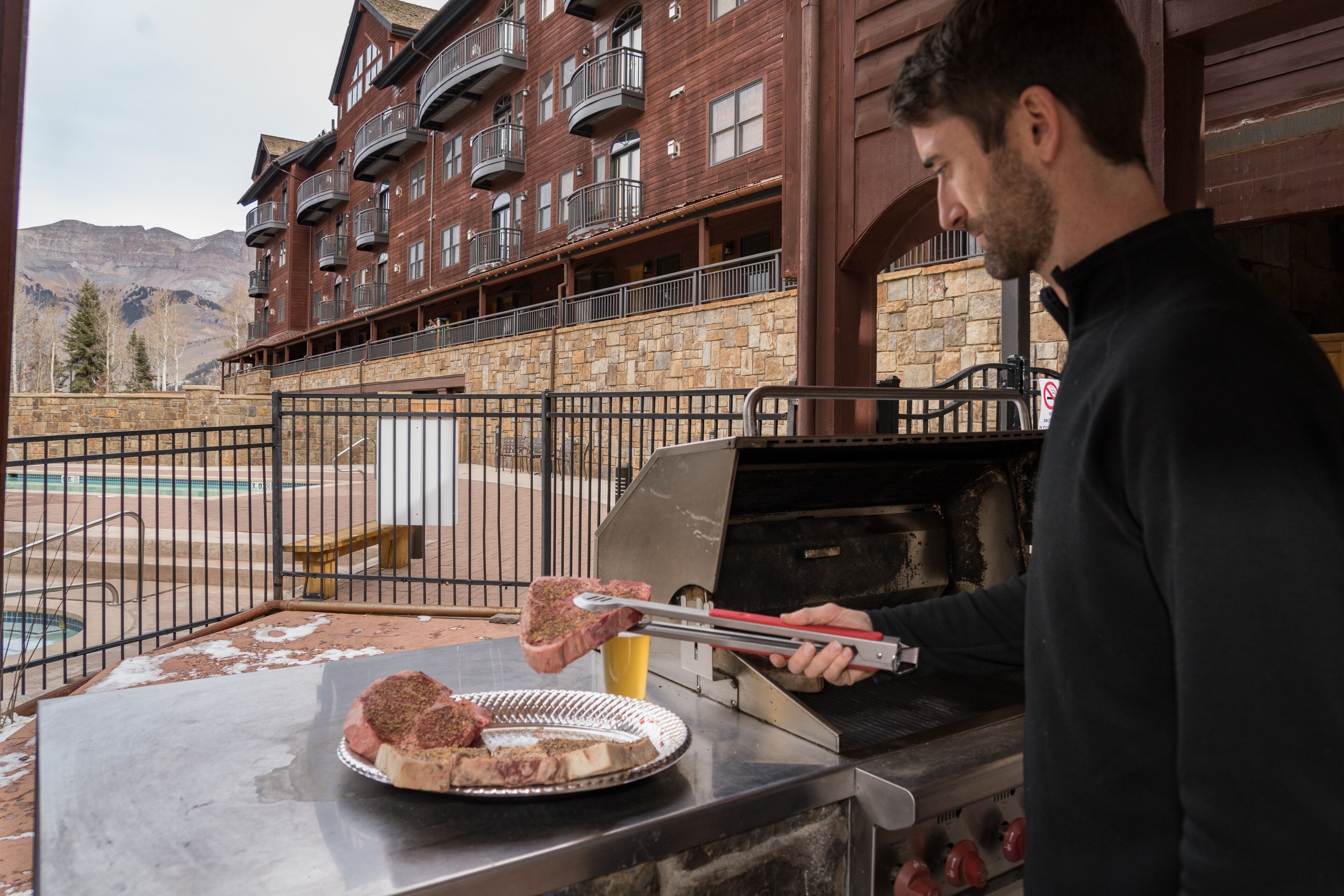 Bear Creek Lodge