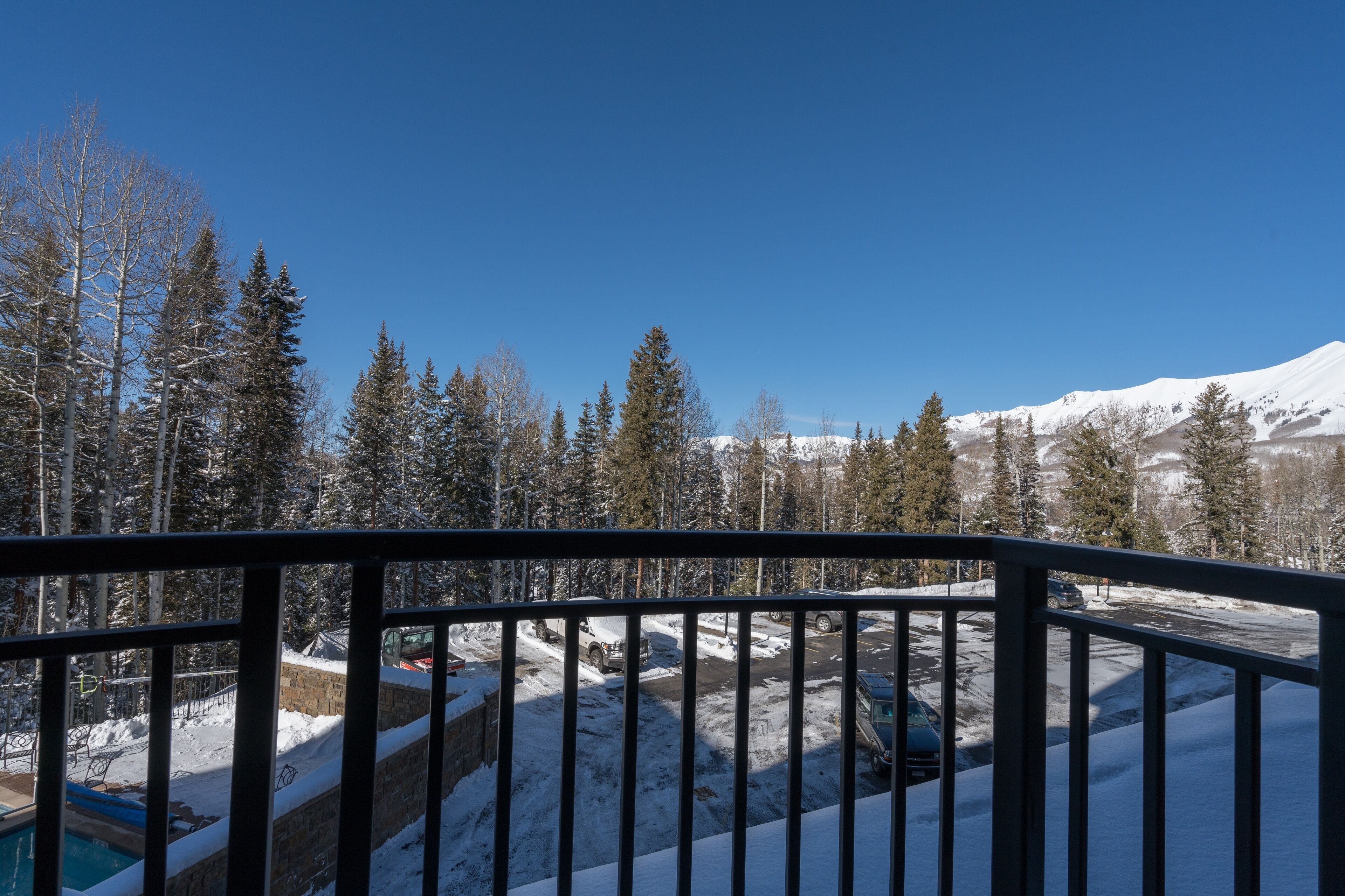 Bear Creek Lodge