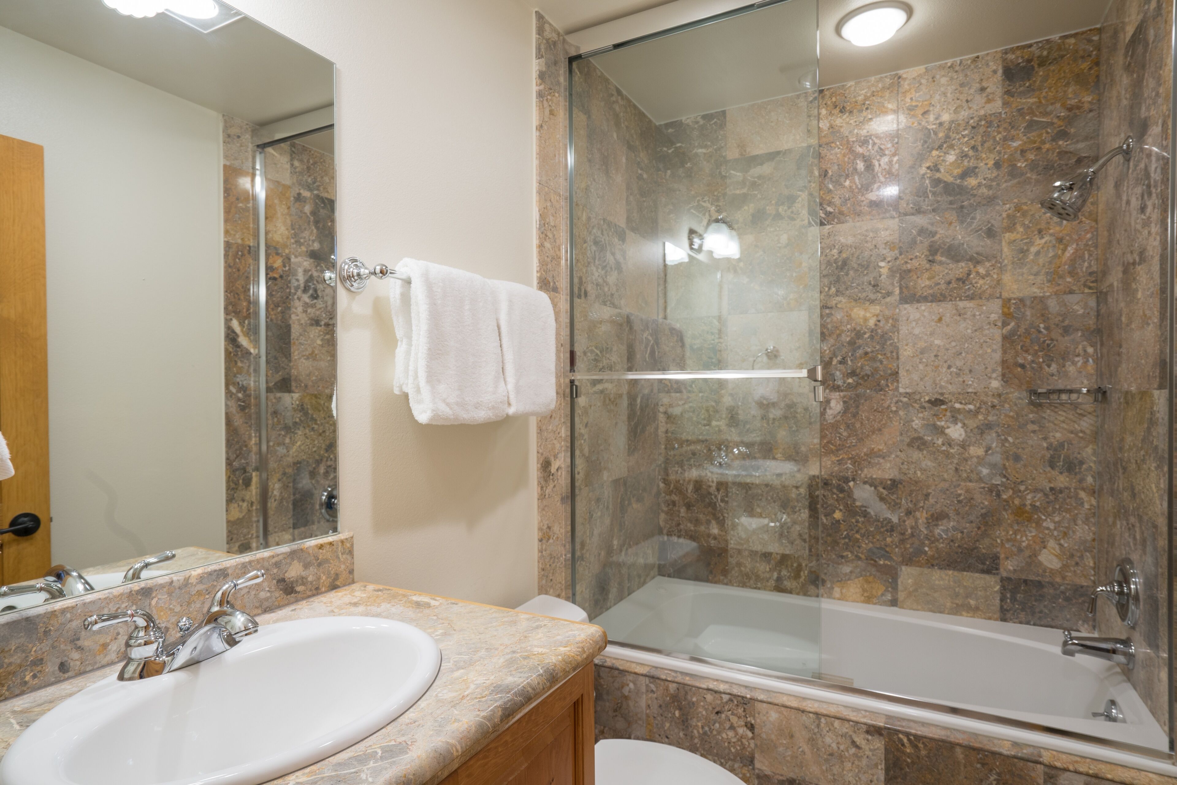 Bear Creek Lodge