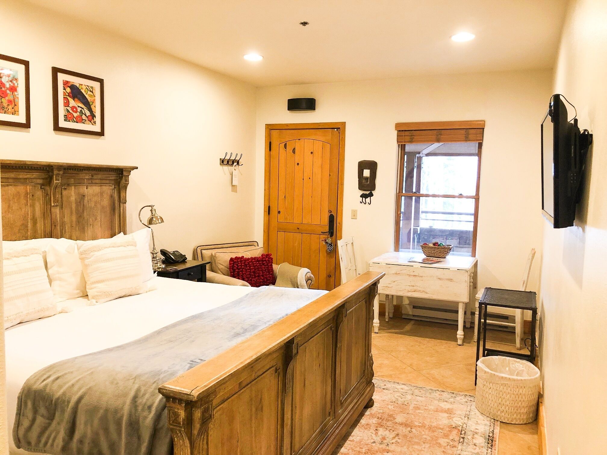 Bear Creek Lodge