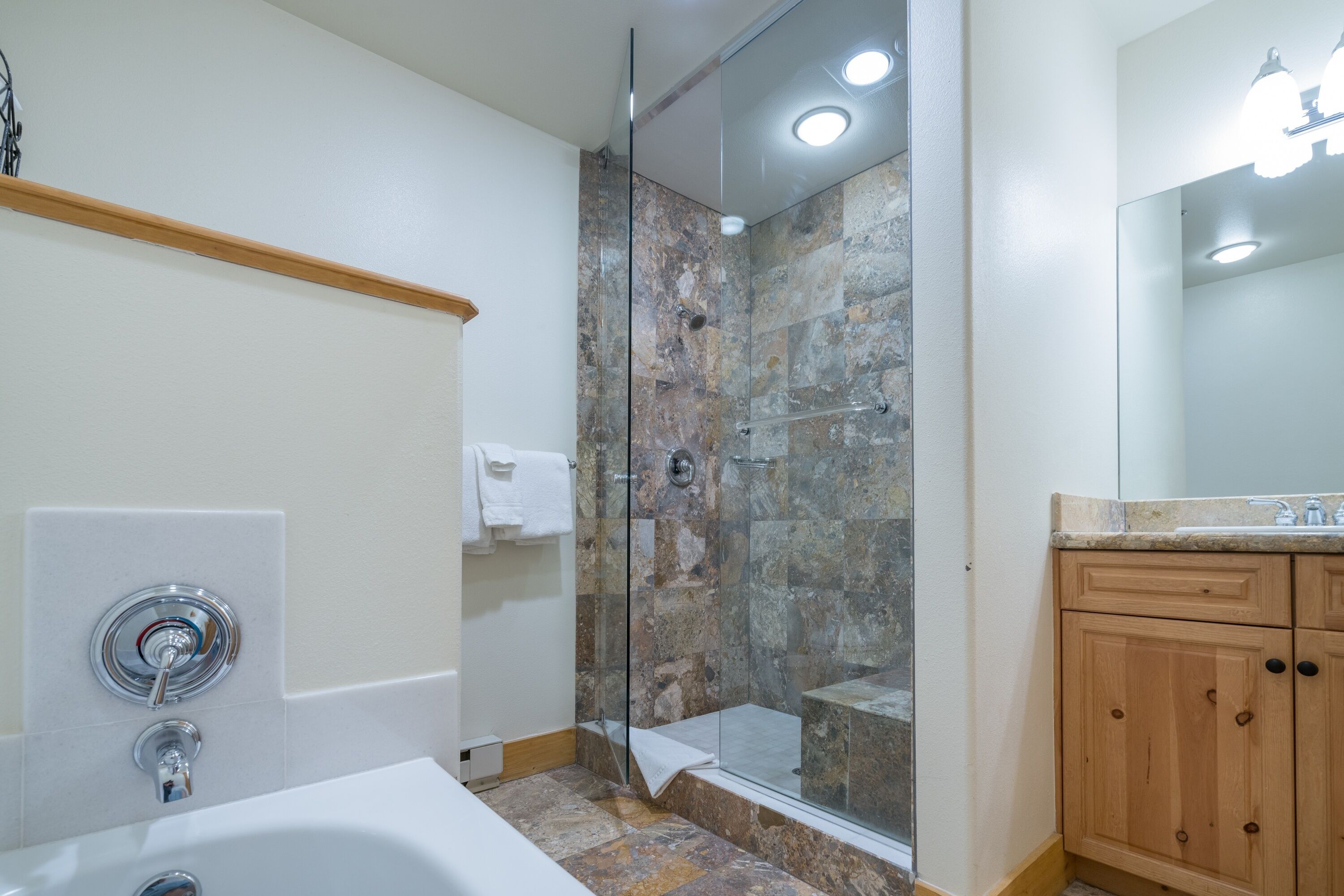 Bear Creek Lodge