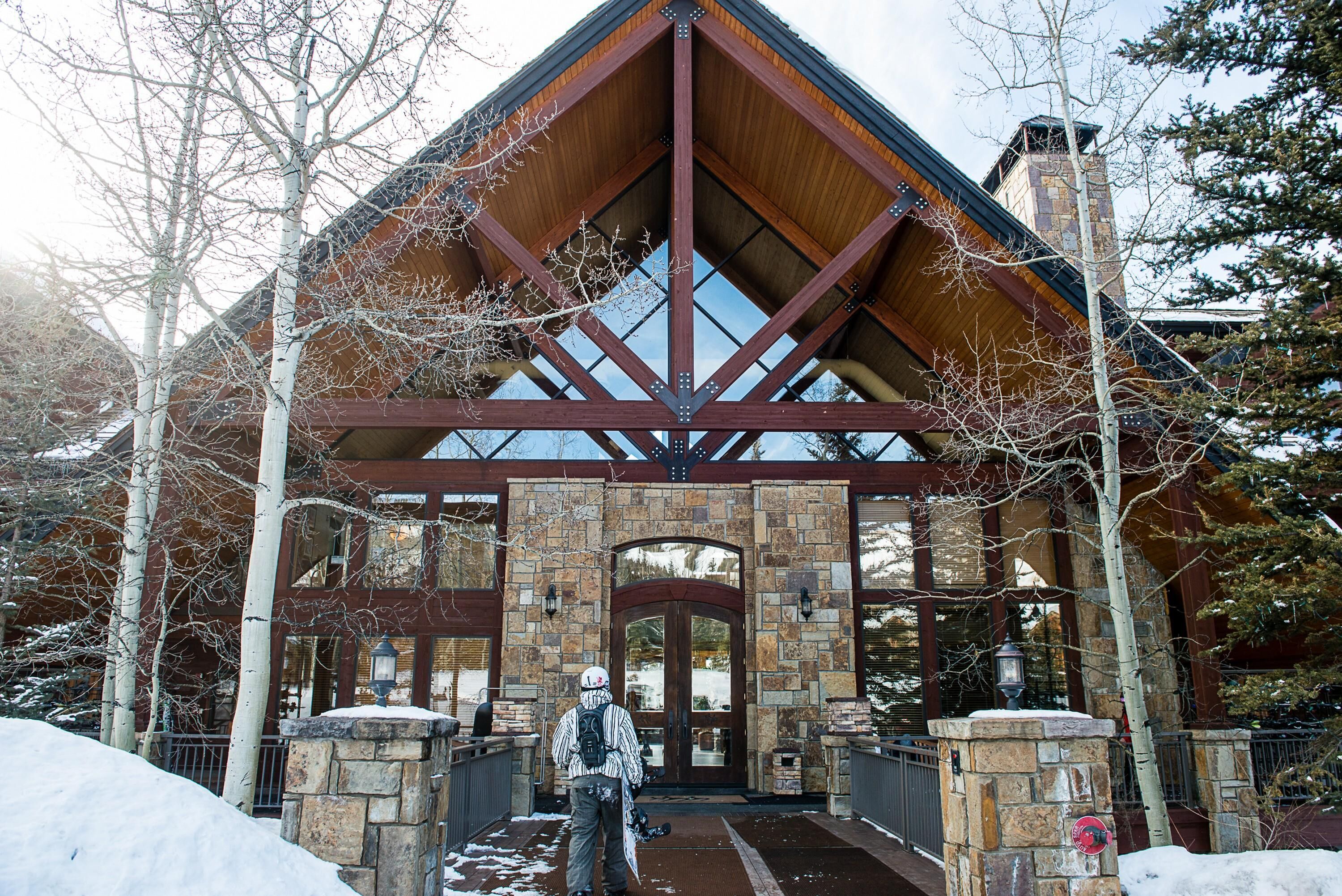 Bear Creek Lodge
