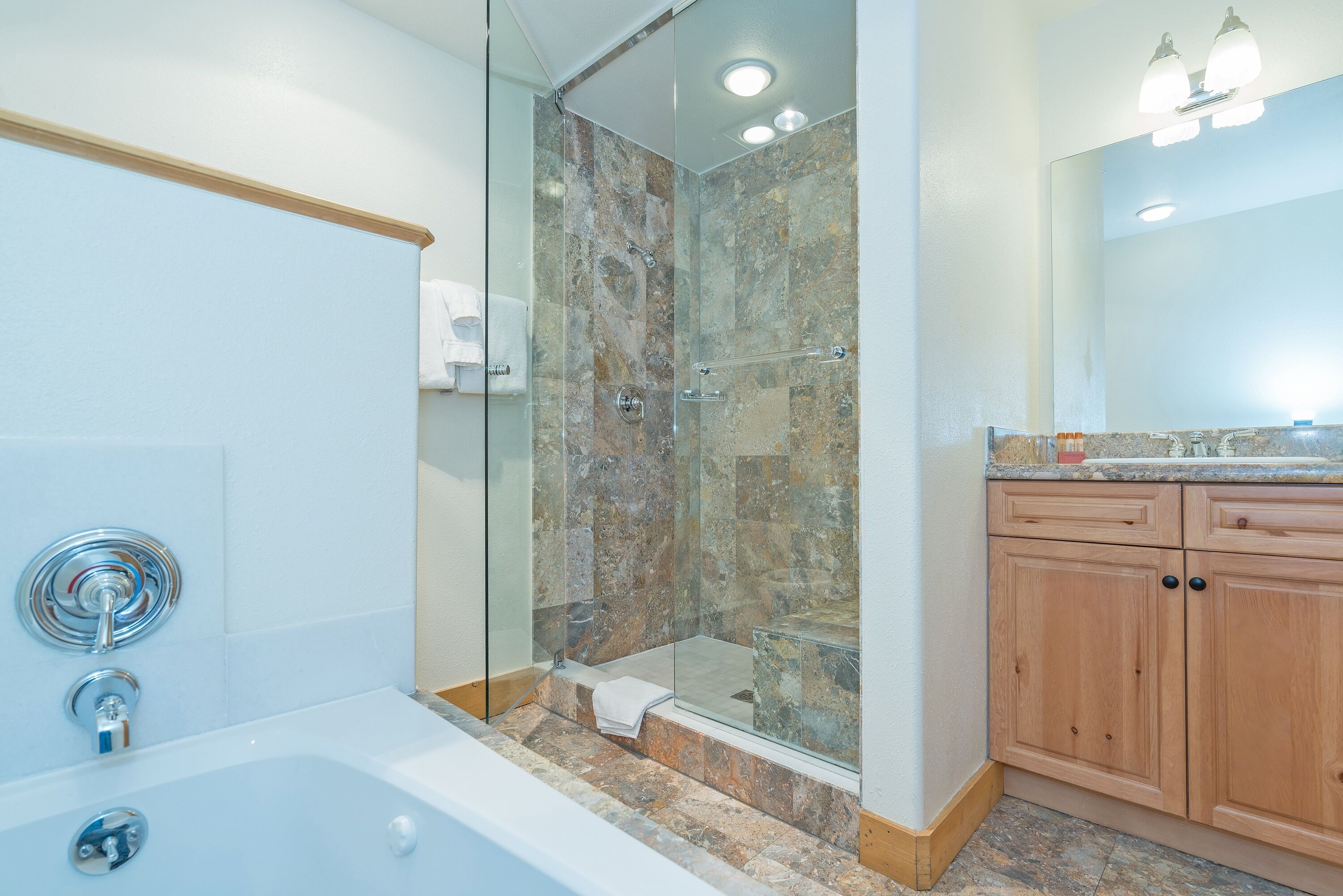 Bear Creek Lodge