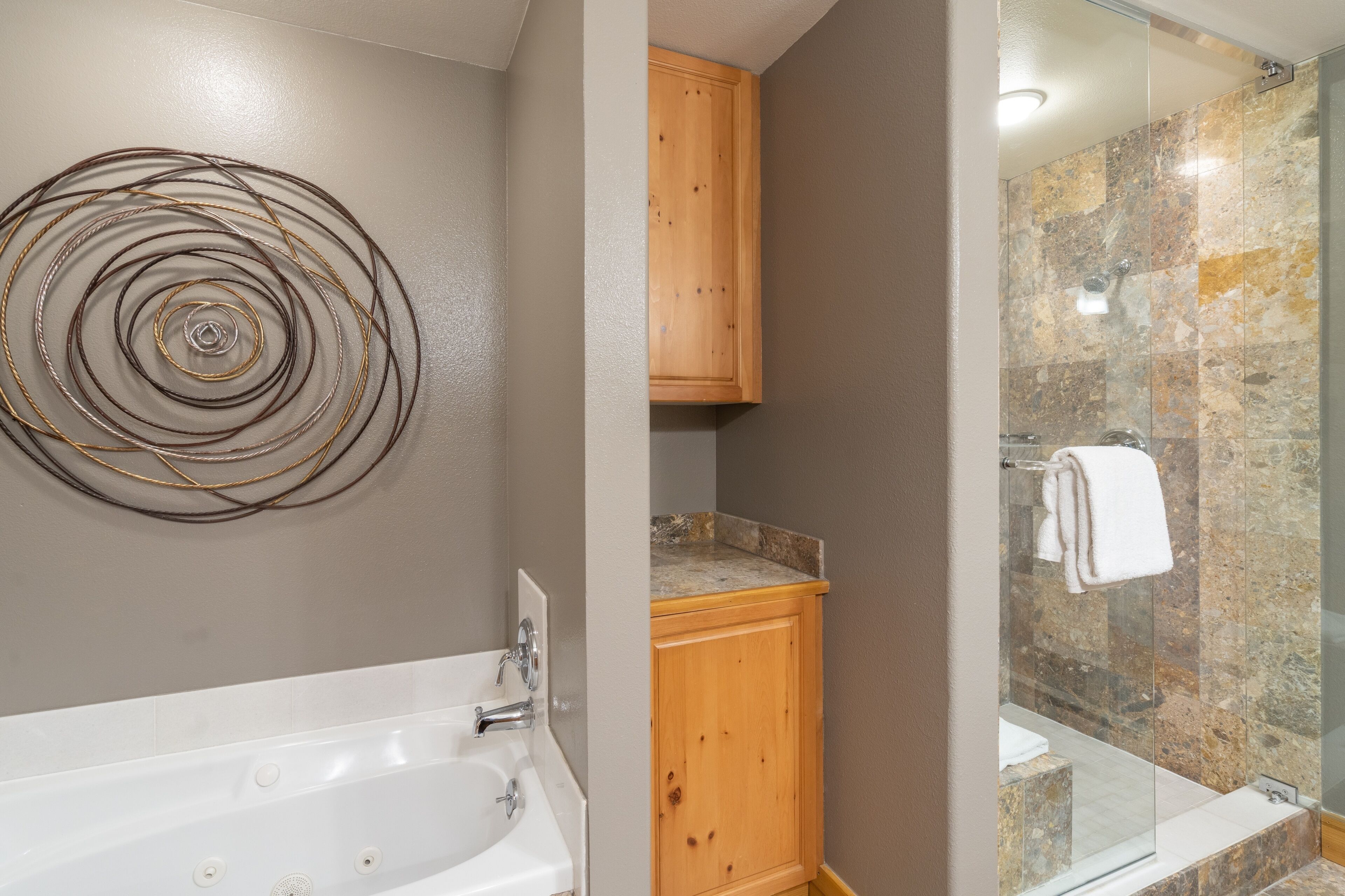 Bear Creek Lodge