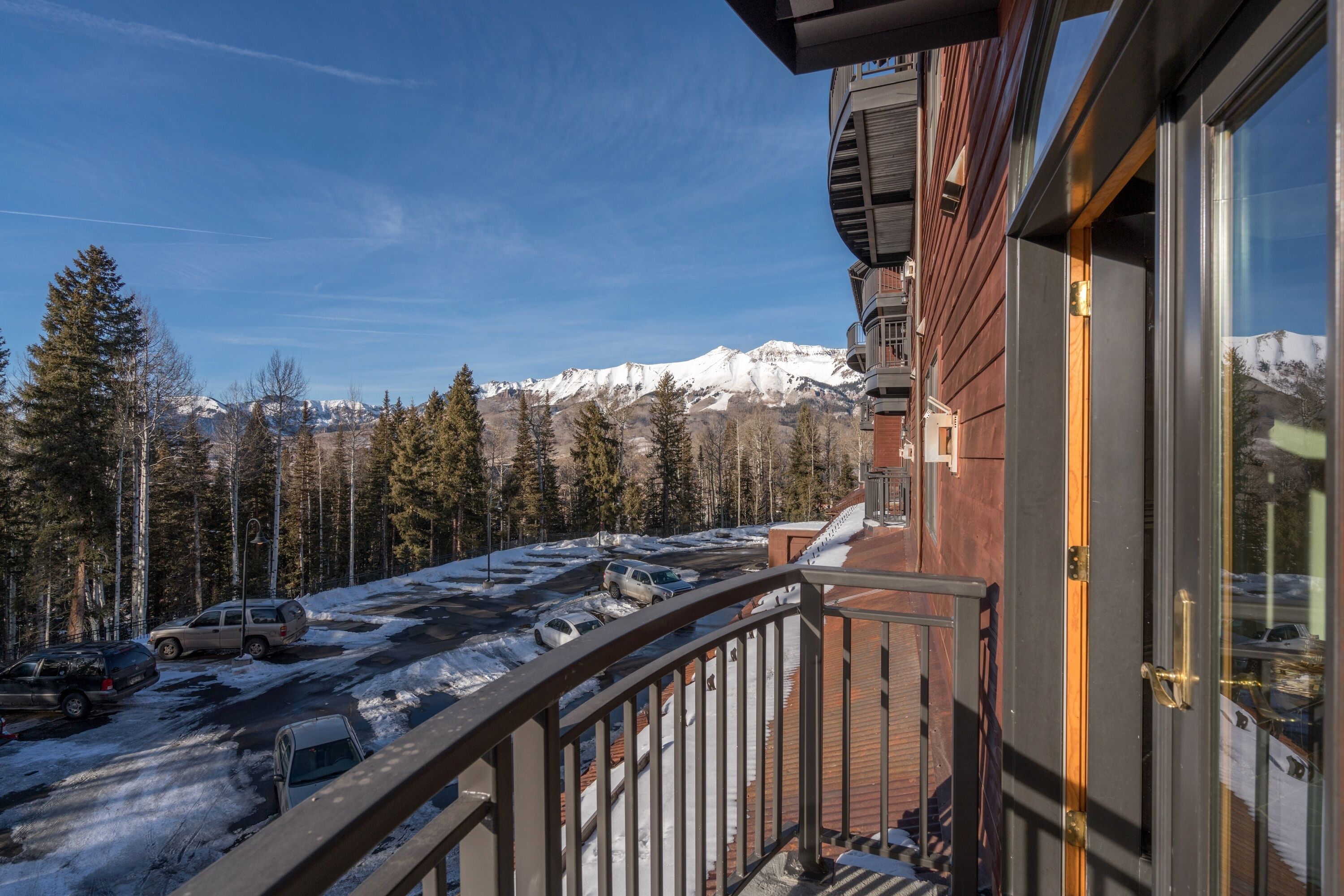 Bear Creek Lodge