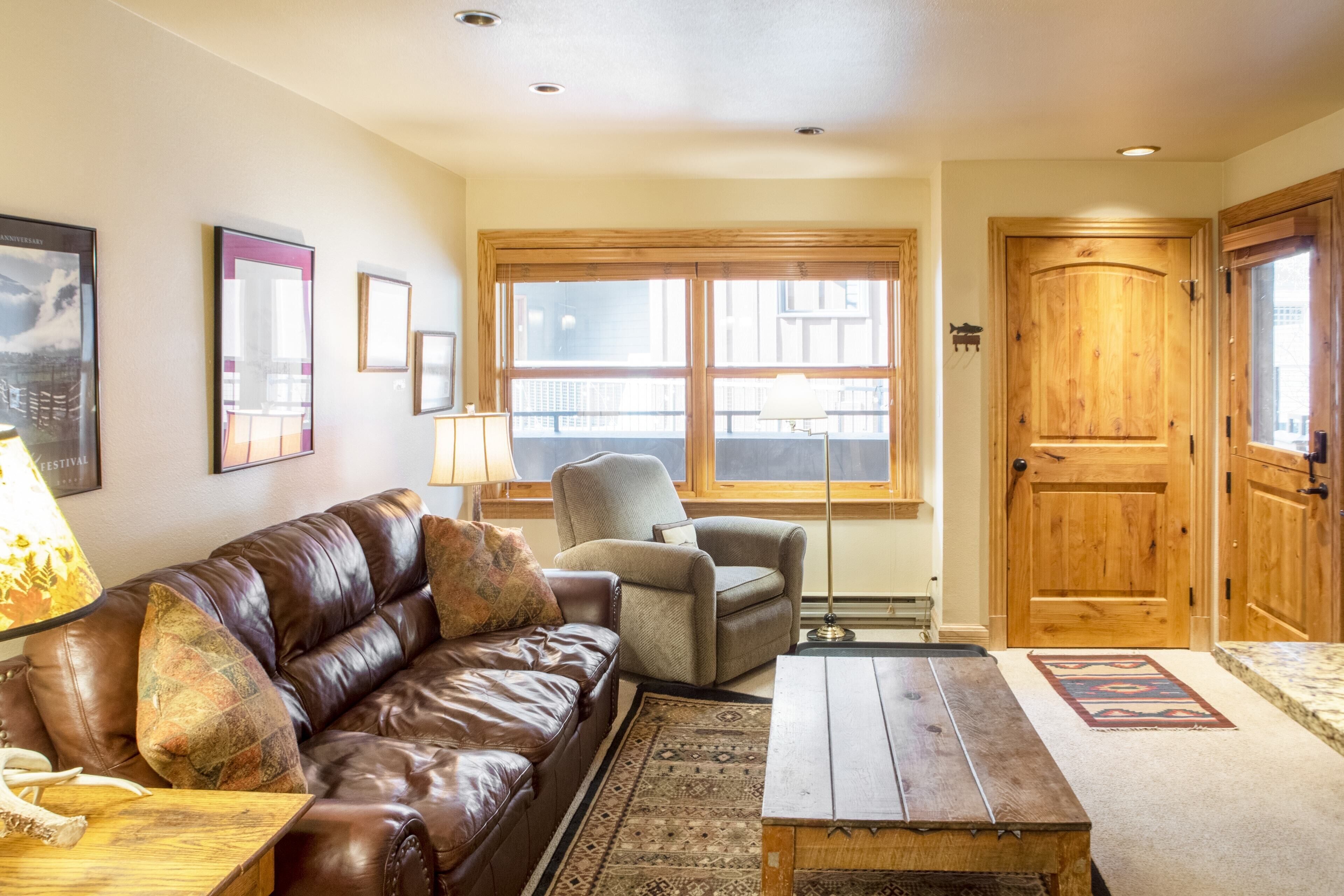 Cimarron Lodge