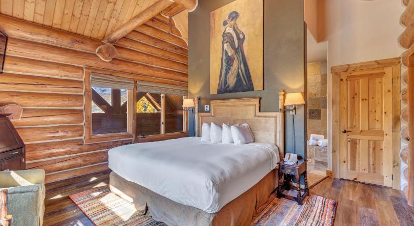 Mountain Lodge at Telluride