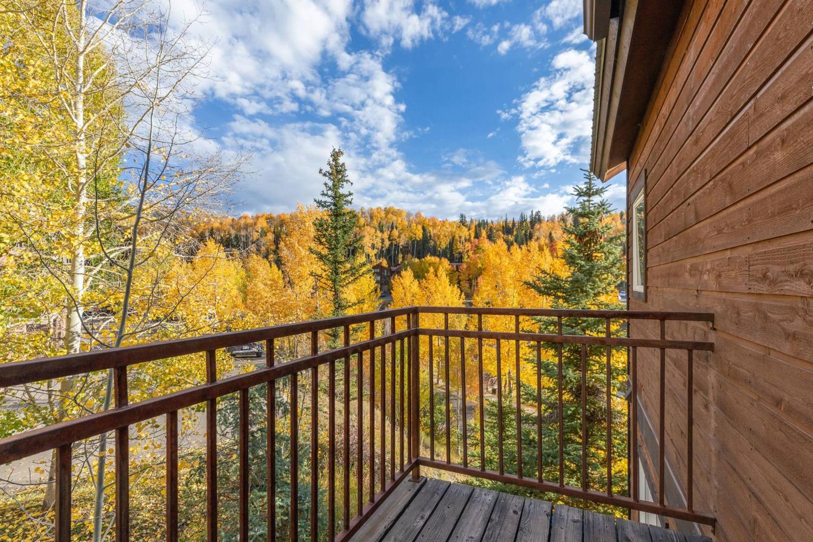 Outlaws at Mountain Village by Telluride Resort Lodging