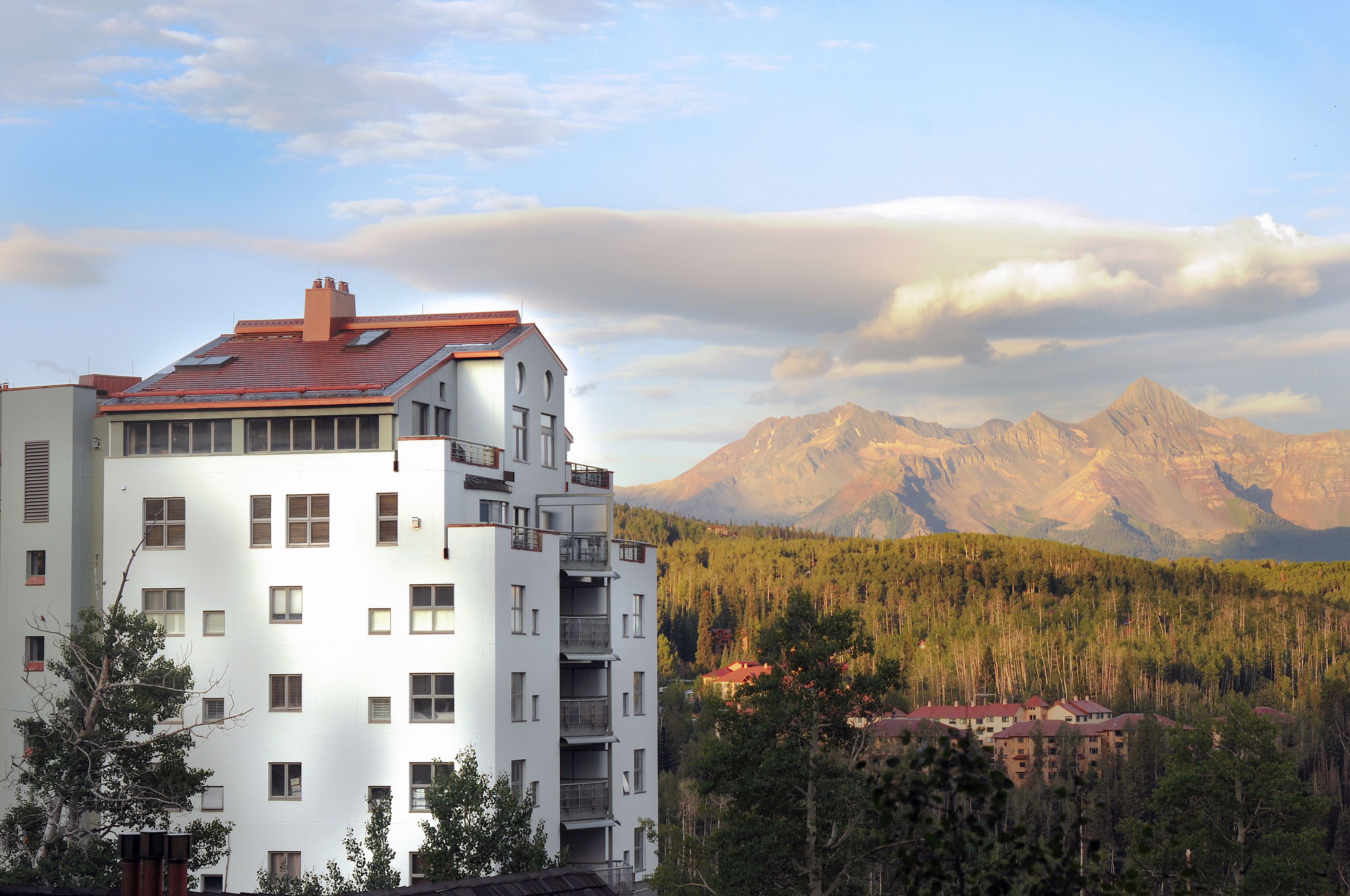 The Peaks Resort & Spa