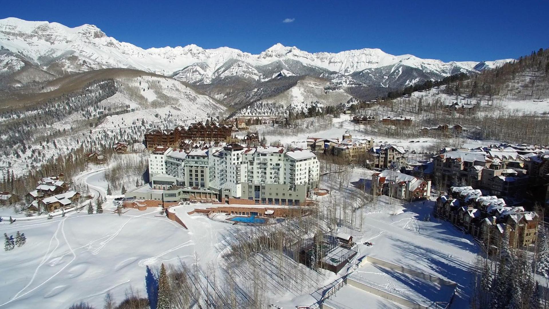 The Peaks Resort & Spa