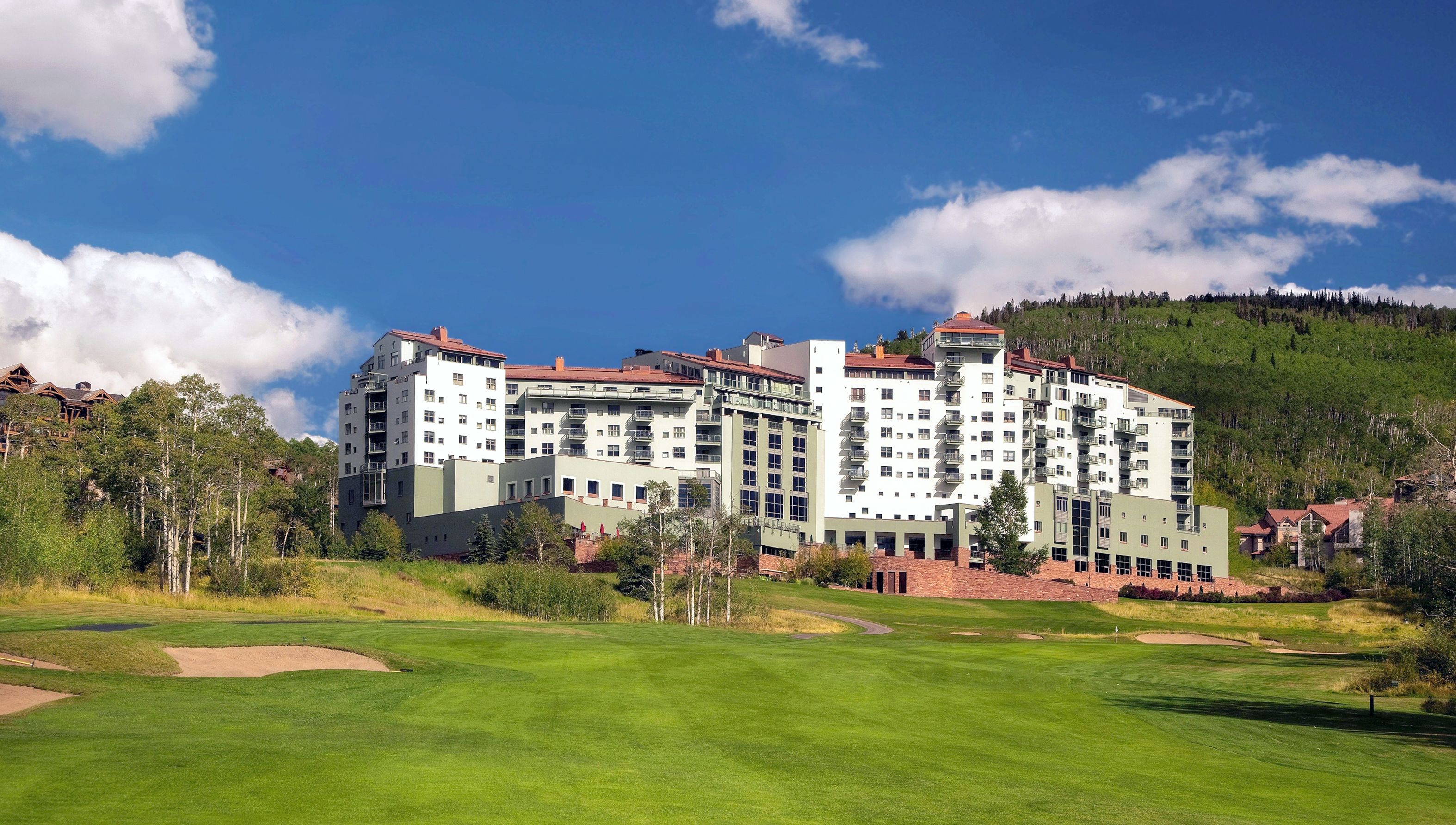 The Peaks Resort & Spa