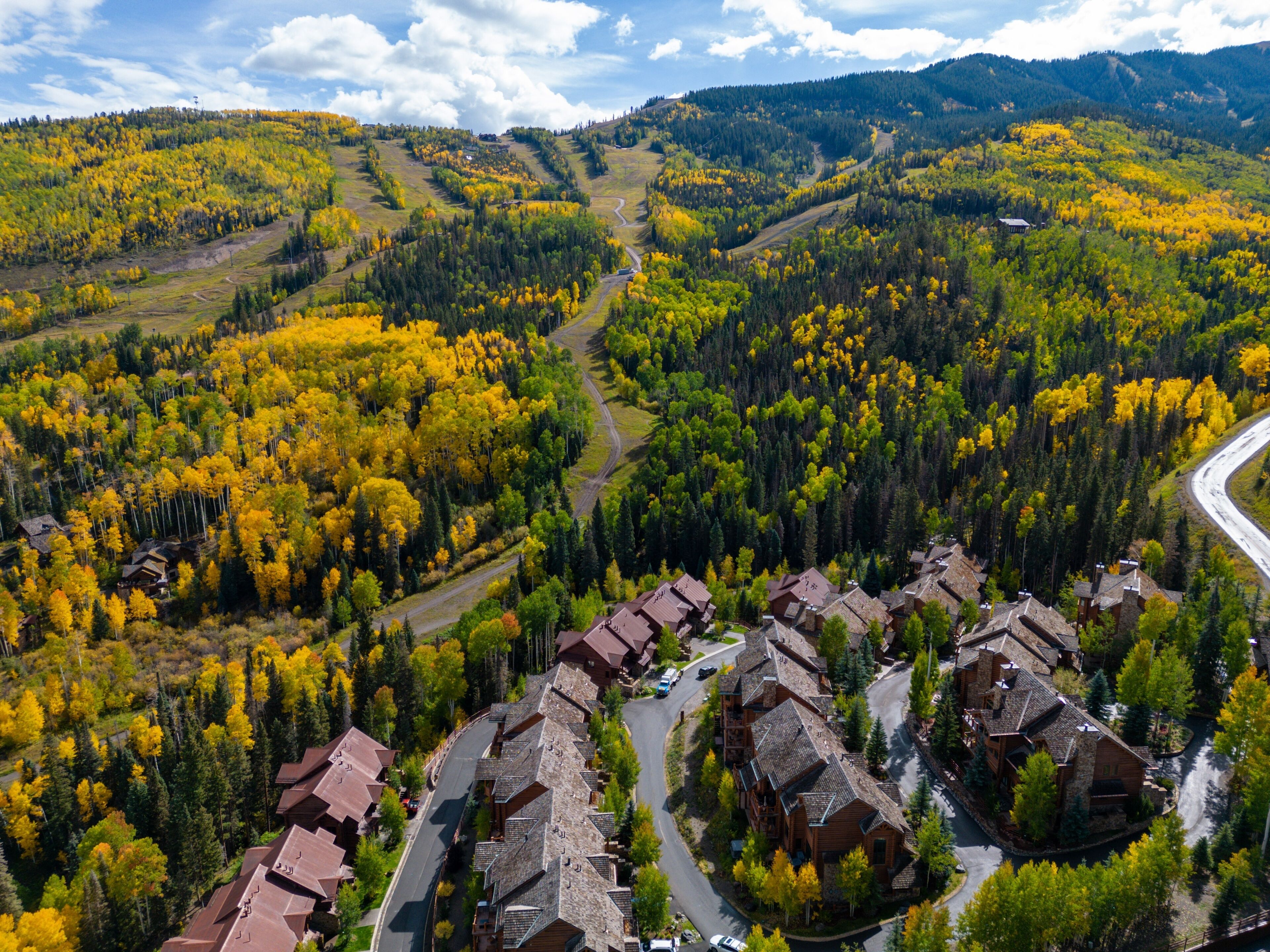 Townhome on the Creek 135 by Avantstay