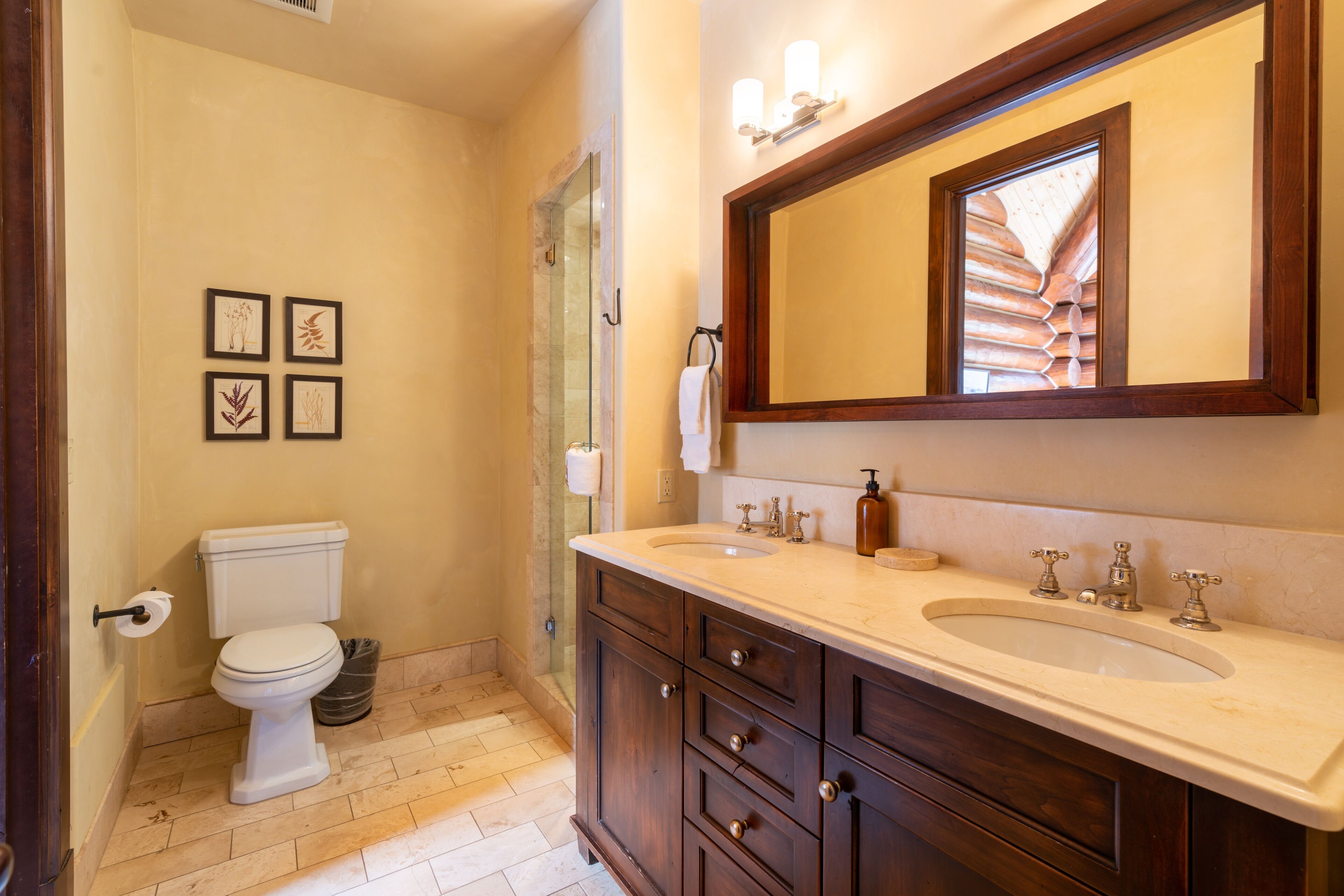 Townhome on the Creek 135 by Avantstay