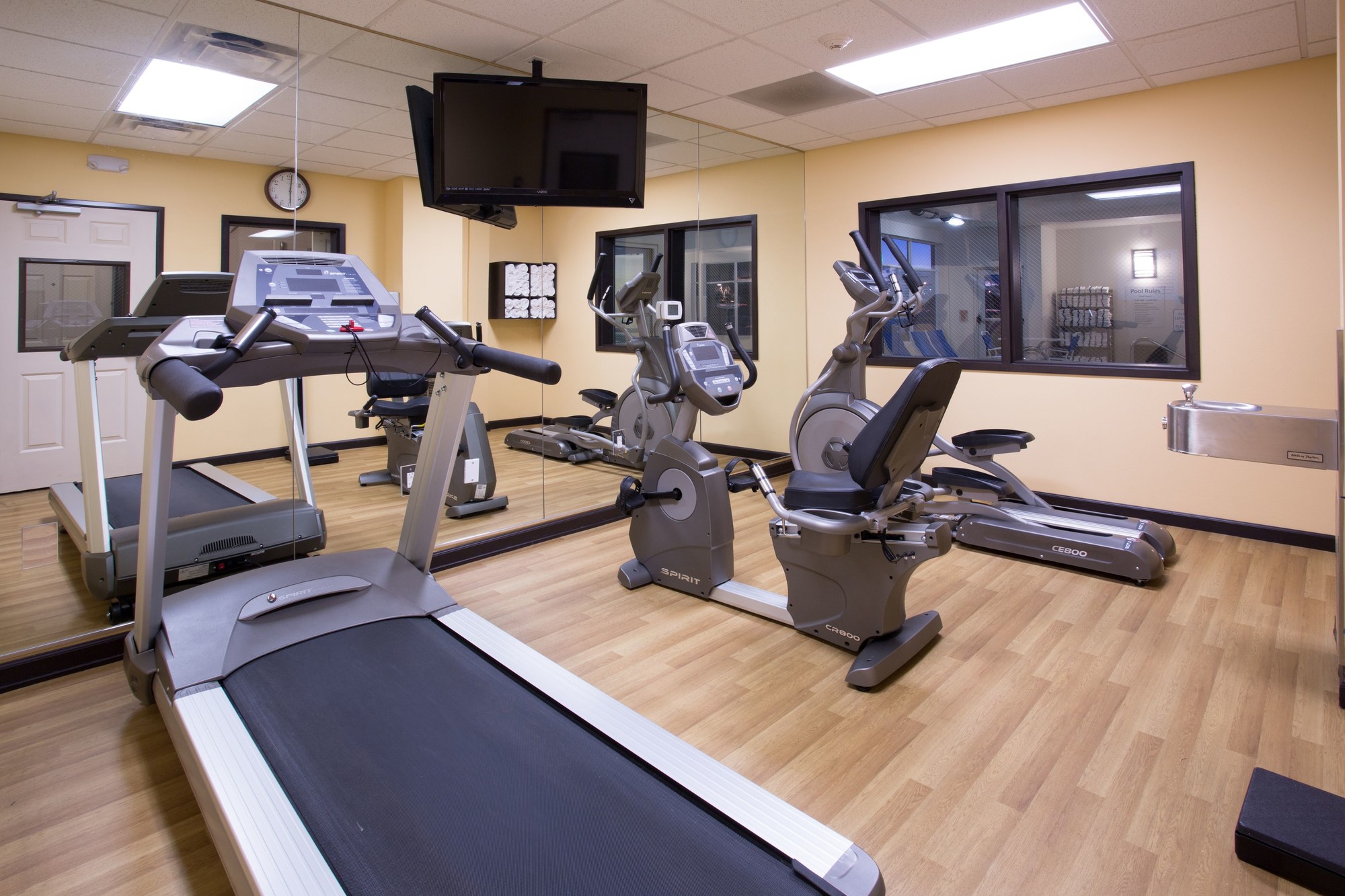 Holiday Inn Express Denver North - Thornton