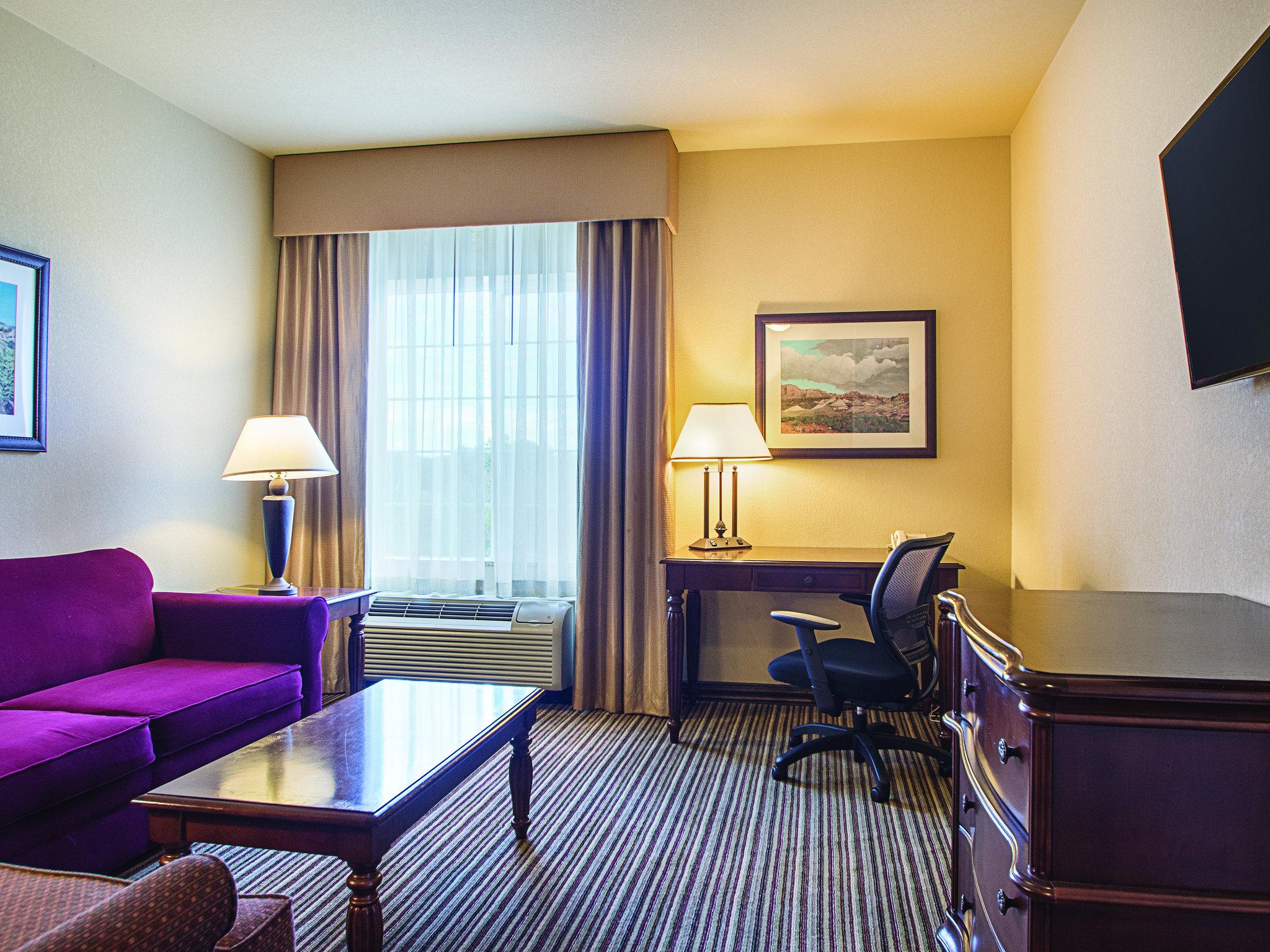 La Quinta Inn & Suites by Wyndham Trinidad