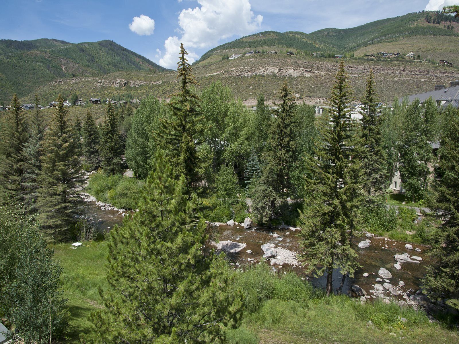 Cascade Village Chalet