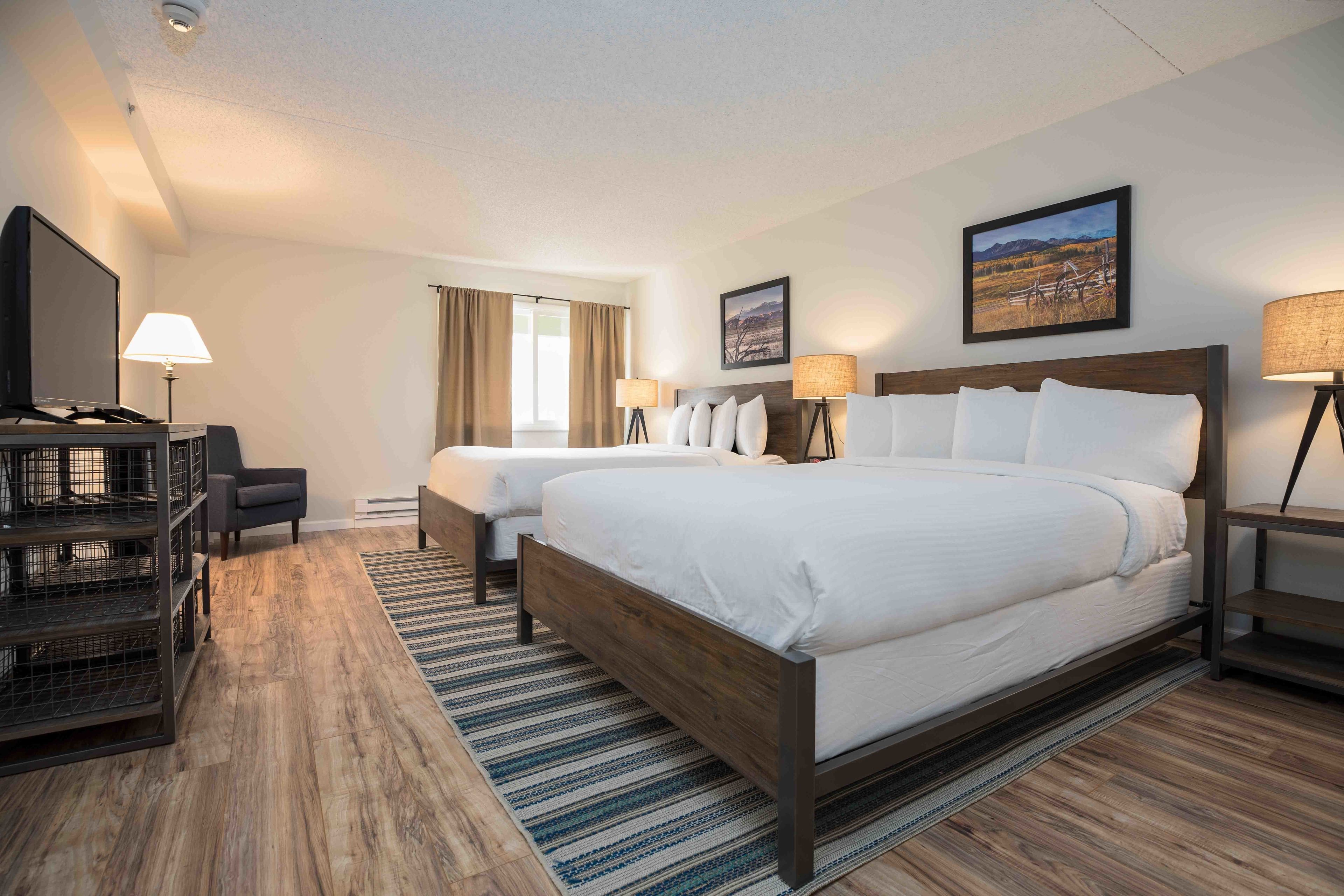 Evergreen Lodge