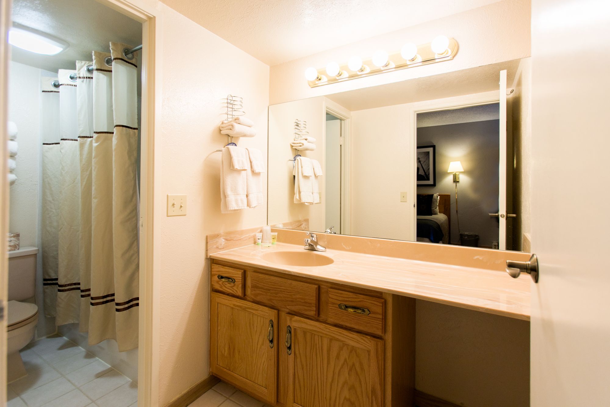 Lifthouse Condominiums