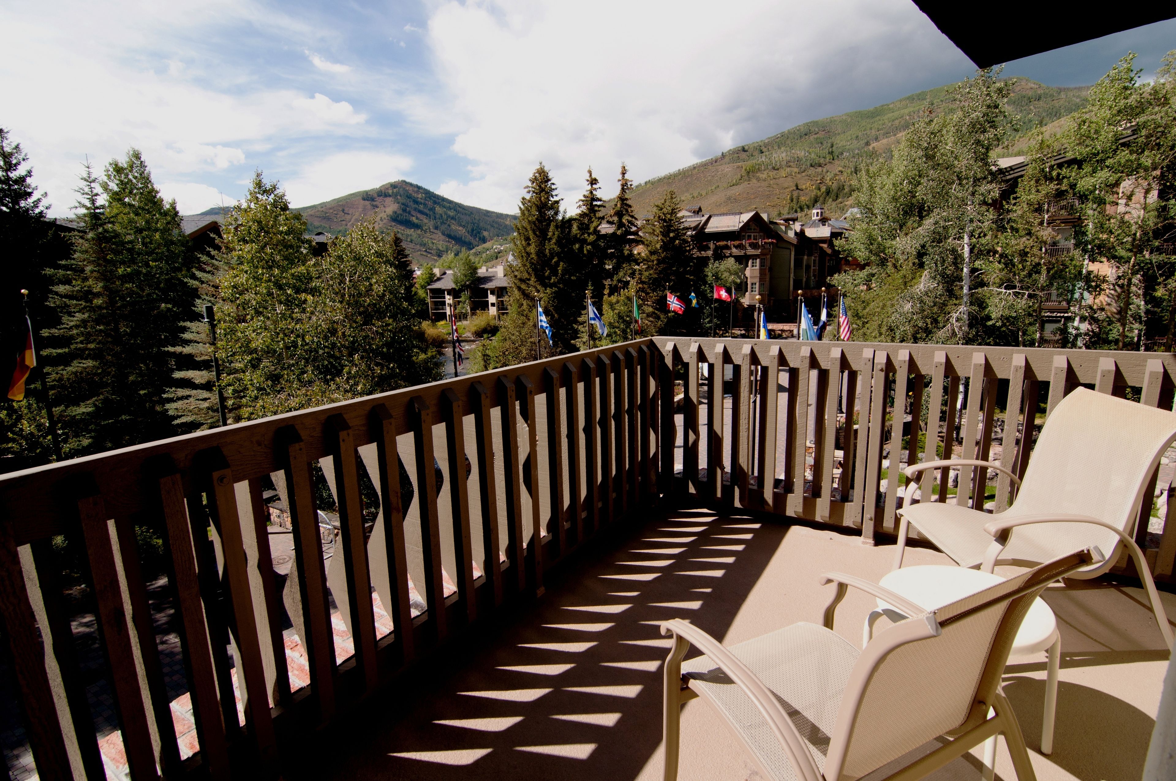 Sitzmark Lodge
