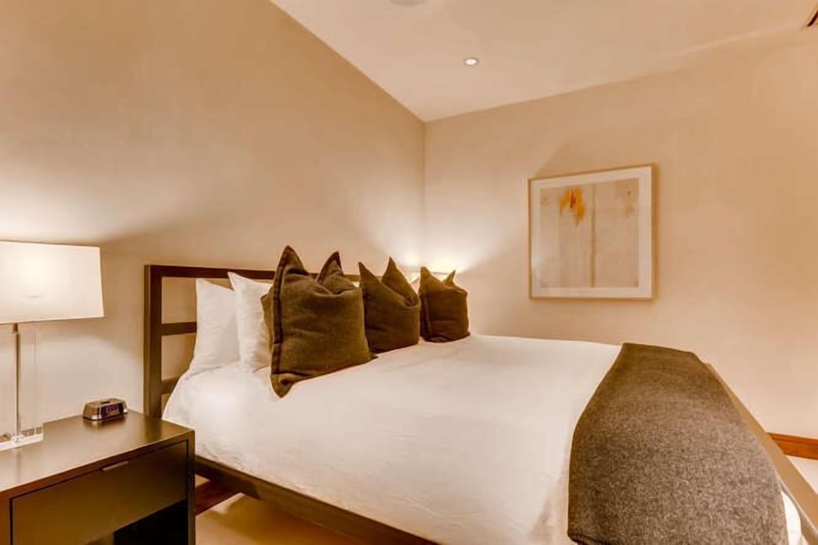 Solaris Residences
