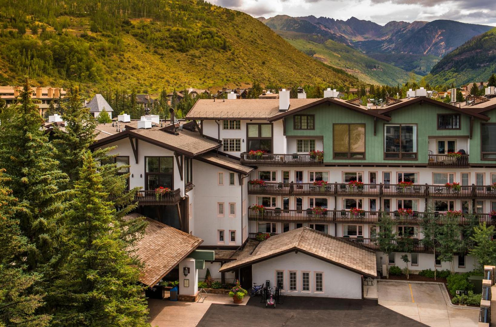 The Lodge at Vail, a RockResort