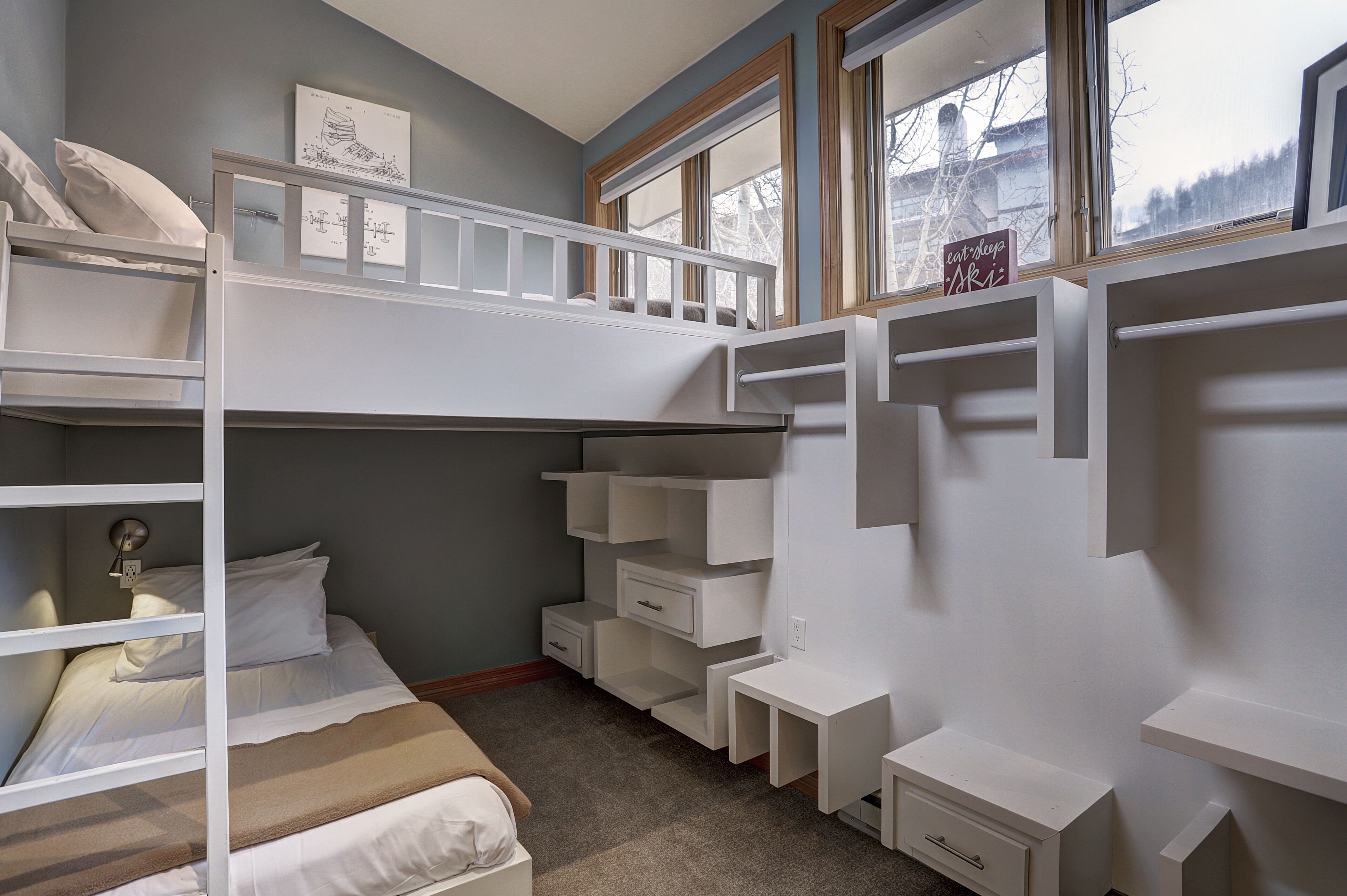 The Lodge at Vail, a RockResort