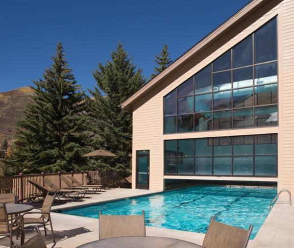 Cedar at Streamside