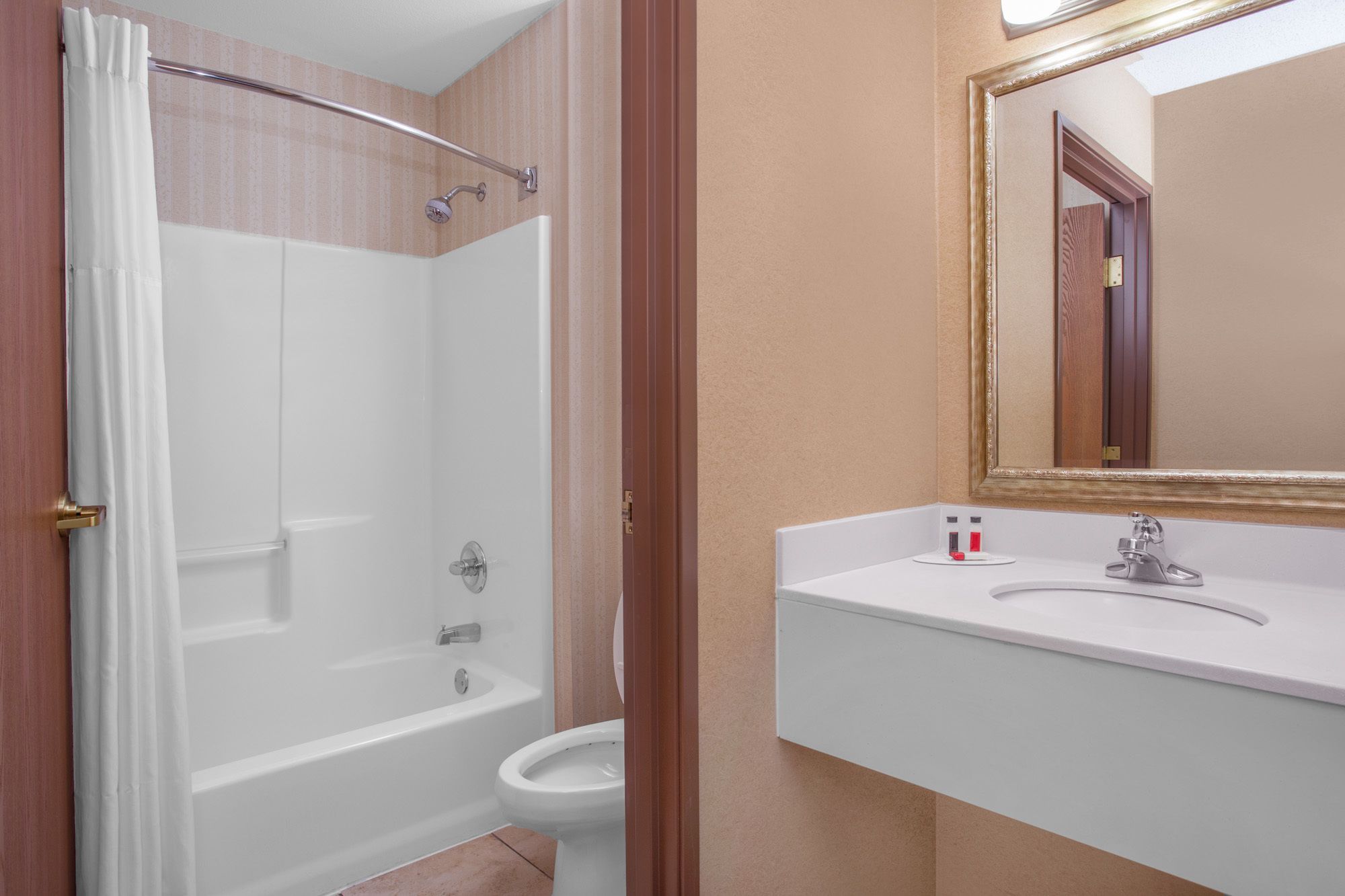 Quality Inn & Suites Wellington - Fort Collins