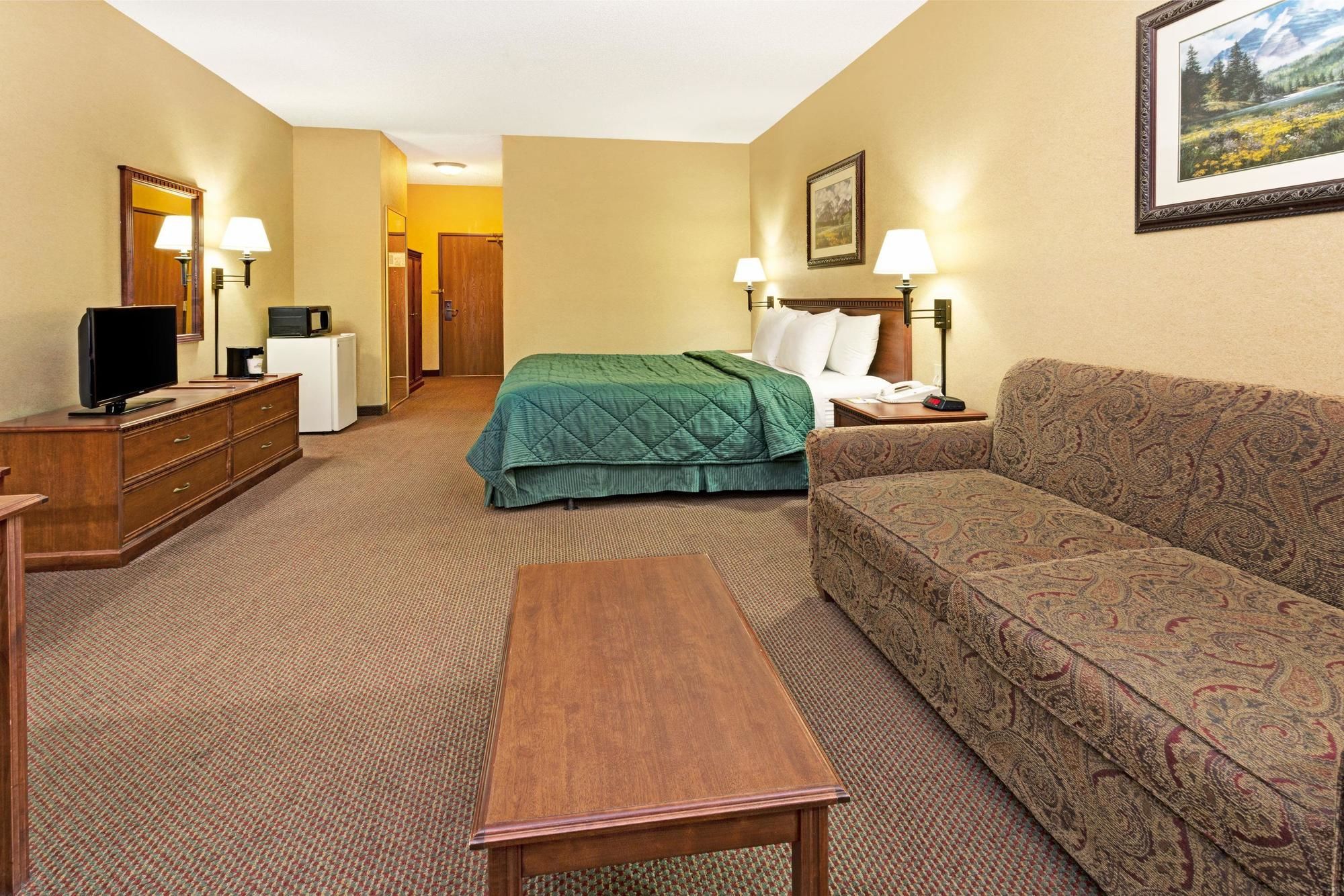 Quality Inn & Suites Wellington - Fort Collins