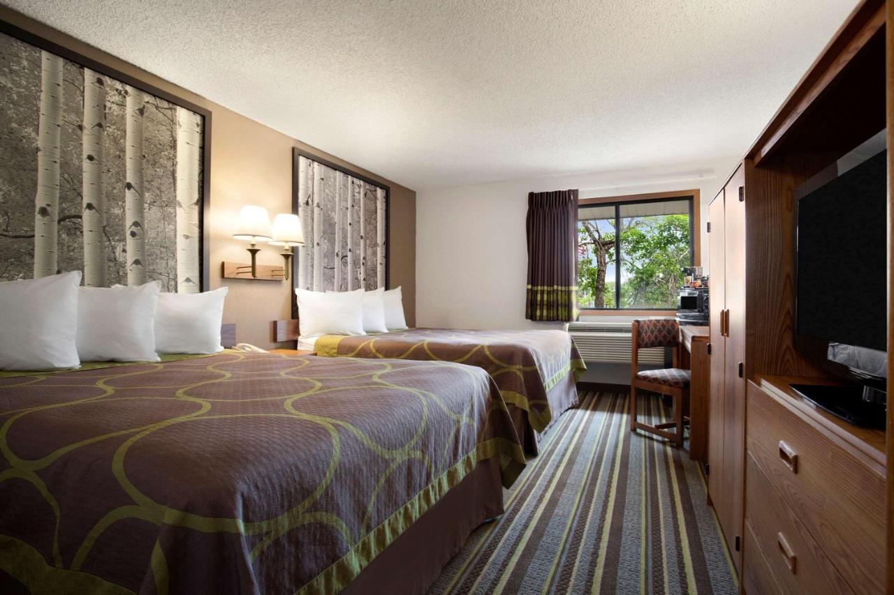 Super 8 by Wyndham Westminster Denver North