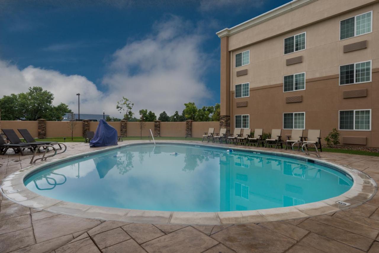 Holiday Inn Express Hotel & Suites Wheat Ridge-Denver West
