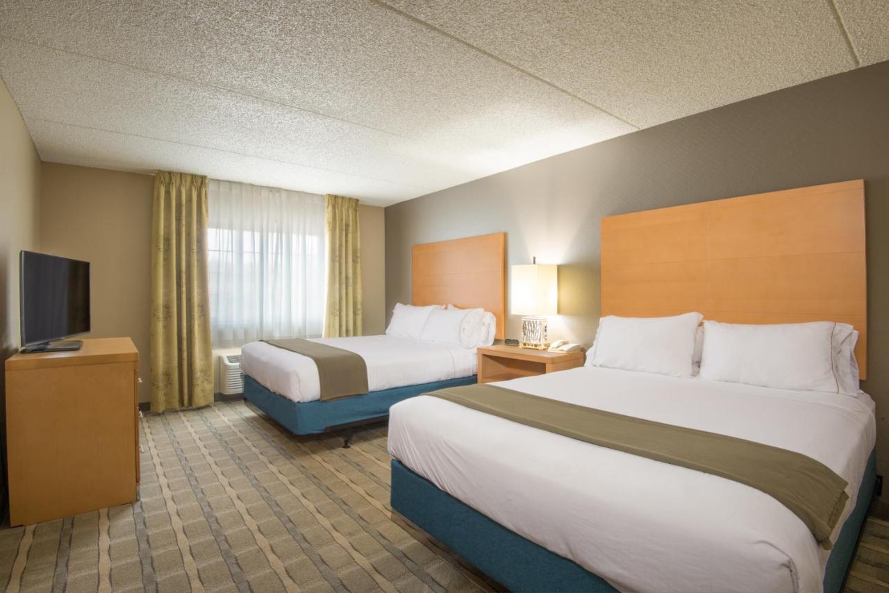 Holiday Inn Express Hotel & Suites Wheat Ridge-Denver West
