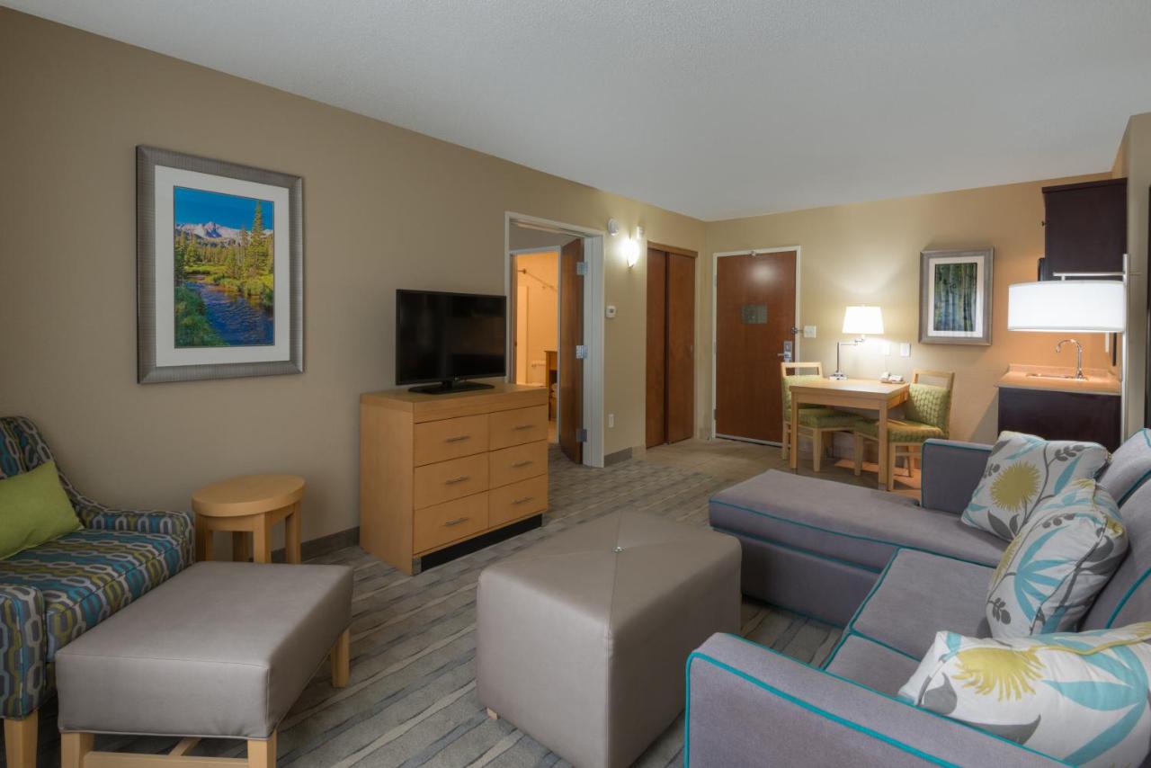 Holiday Inn Express Hotel & Suites Wheat Ridge-Denver West
