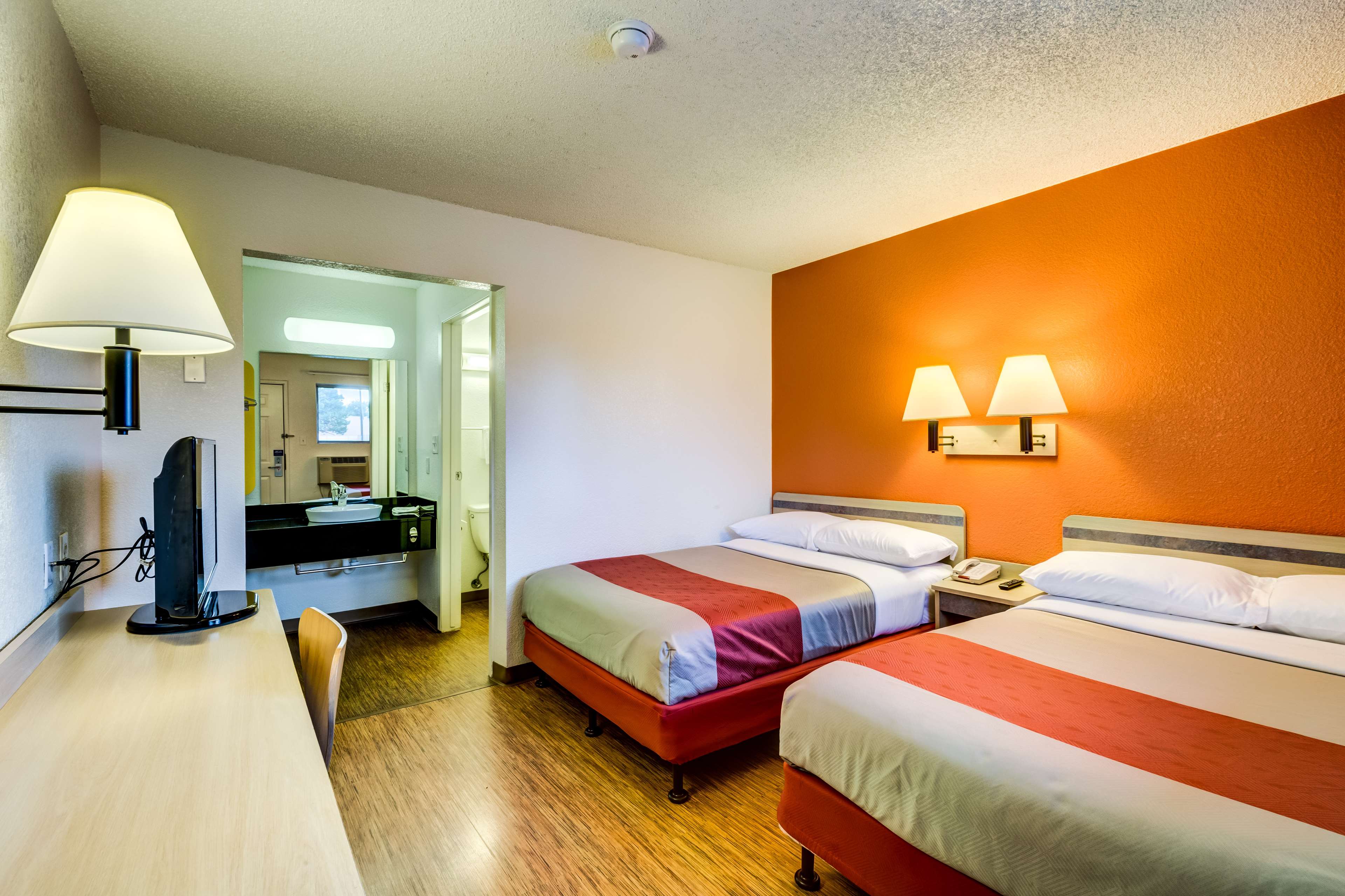 Motel 6 Denver West Wheat Ridge-North