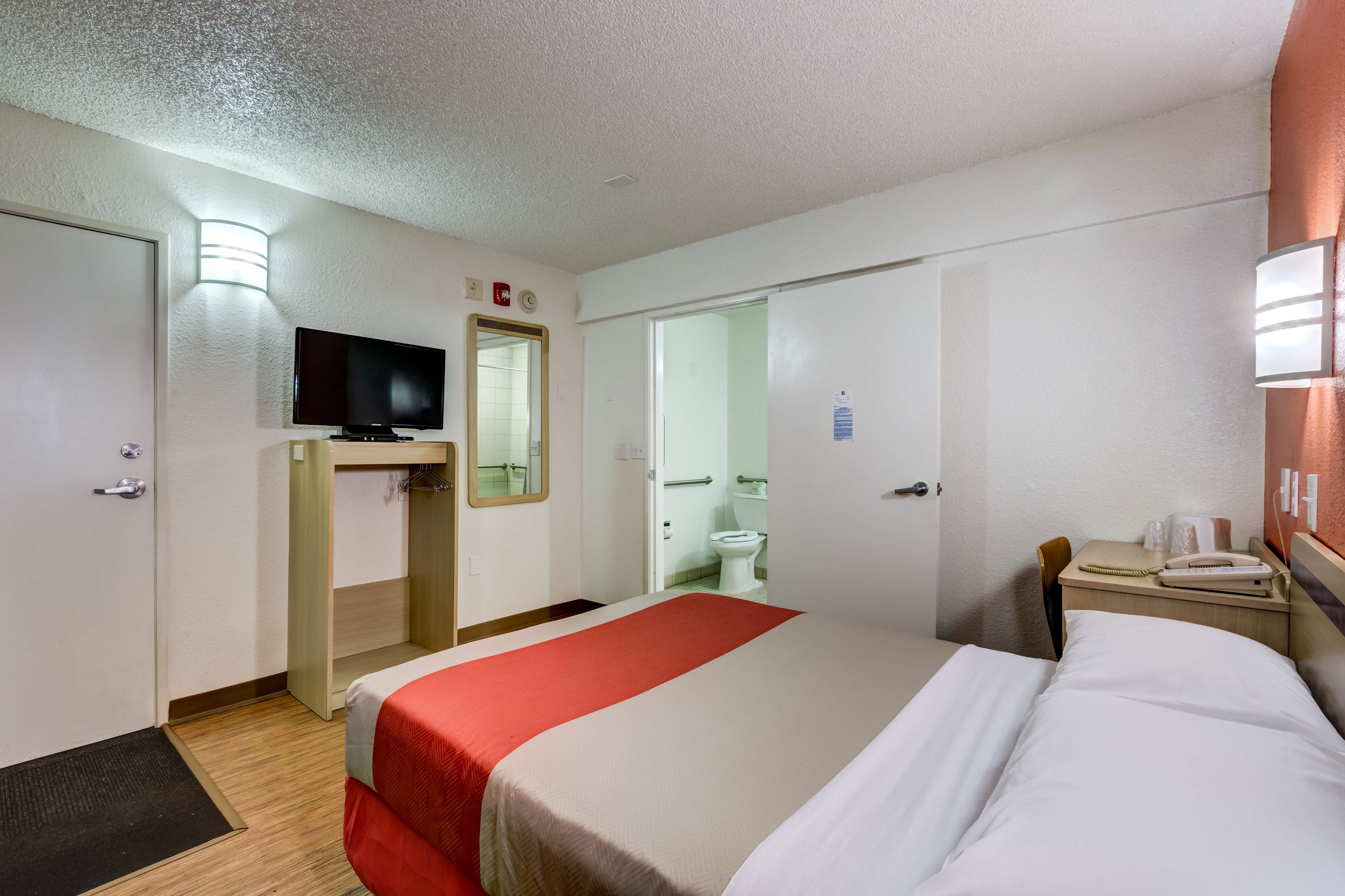 Motel 6 Denver West Wheat Ridge-North