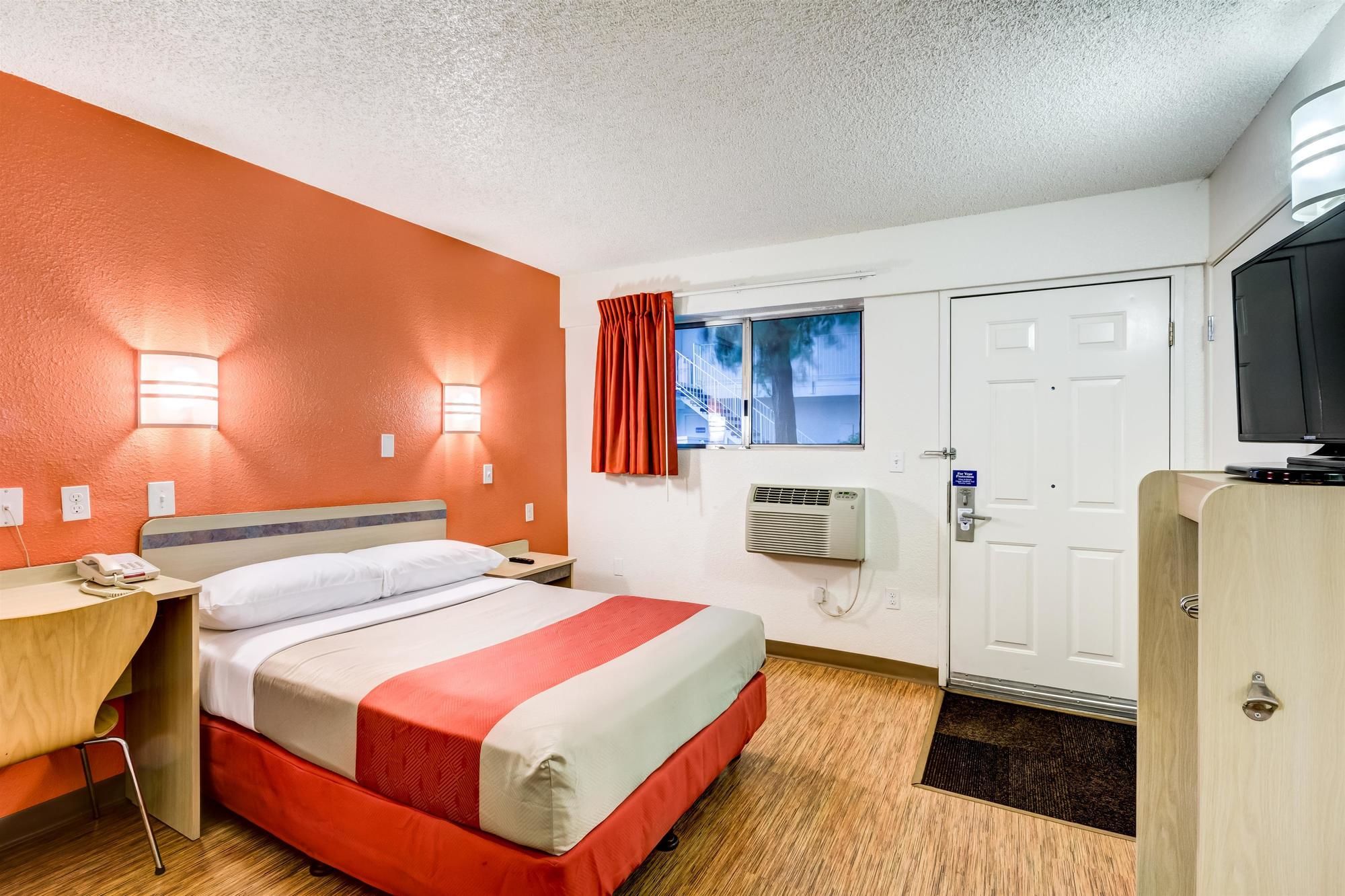 Motel 6 Denver West Wheat Ridge-North