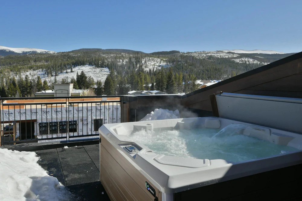 Arrow by Winter Park Escapes